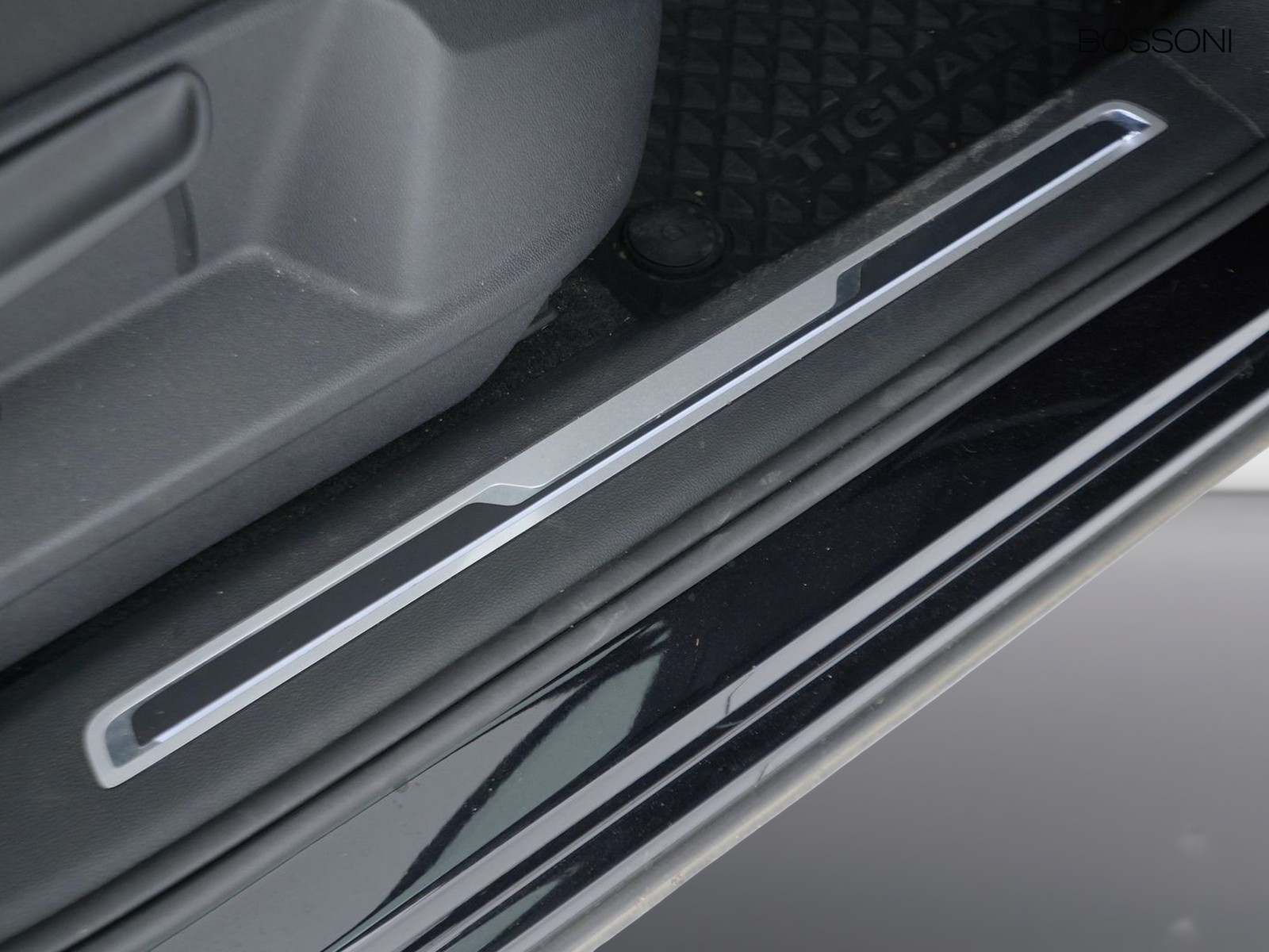 20 - Volkswagen Tiguan 1.5 tsi act 150cv elegance dsg