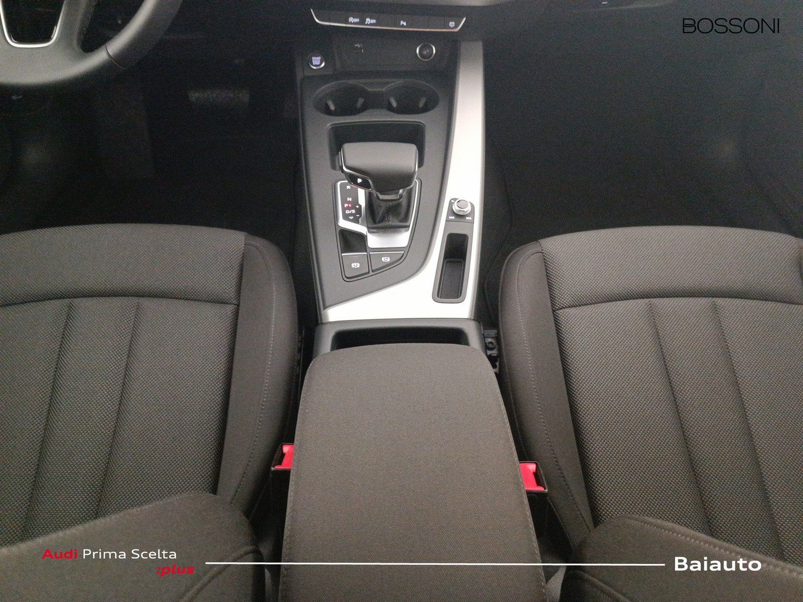 14 - Audi A4 avant 30 2.0 tdi mhev 136cv business advanced s tronic