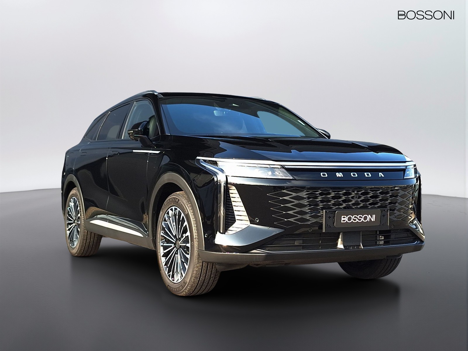3 - Omoda 9 shs-p 1.5 tgdi plug-in hybrid premium i-awd dht3