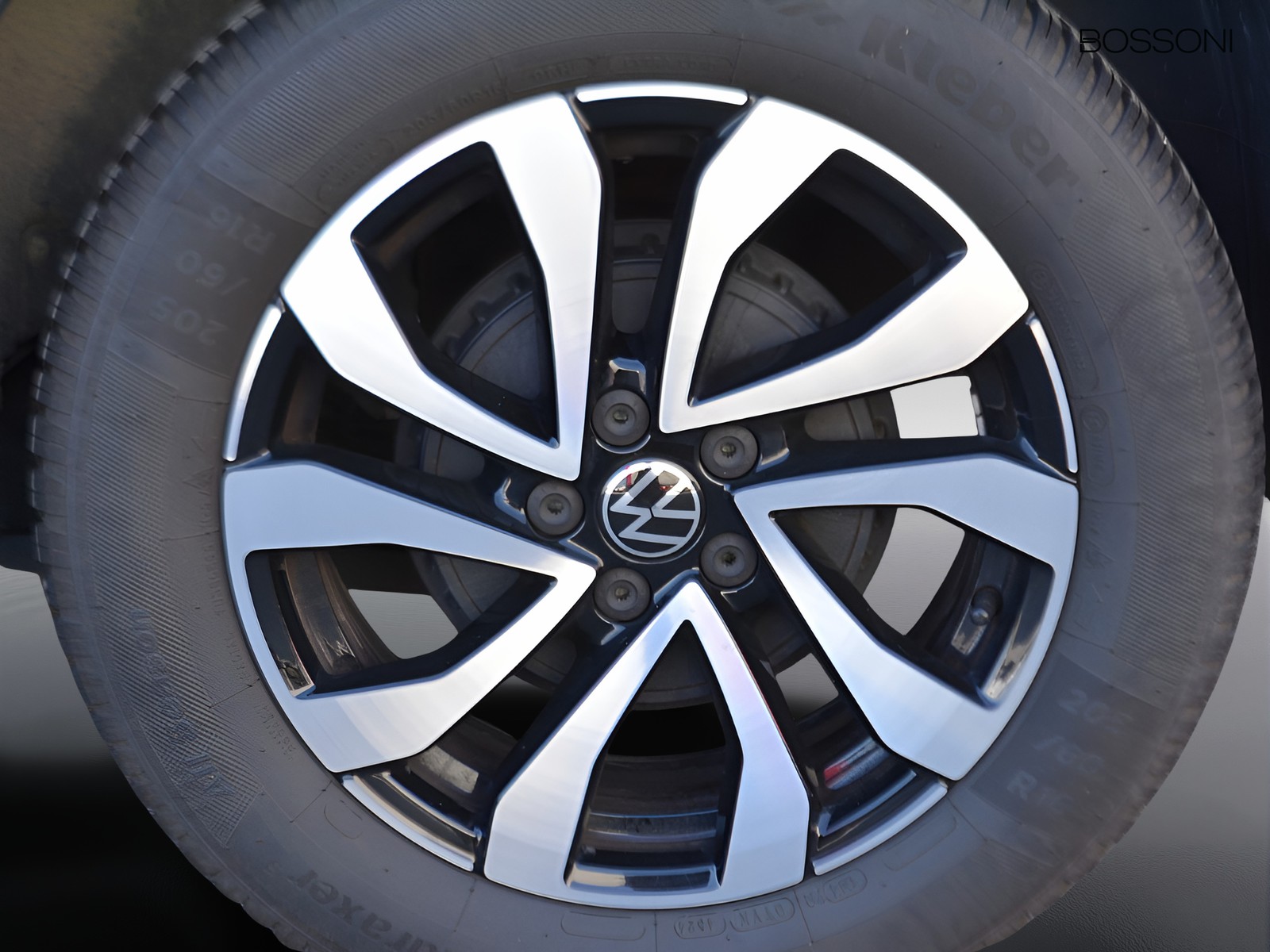 15 - Volkswagen T-Cross 1.0 tsi 95cv style