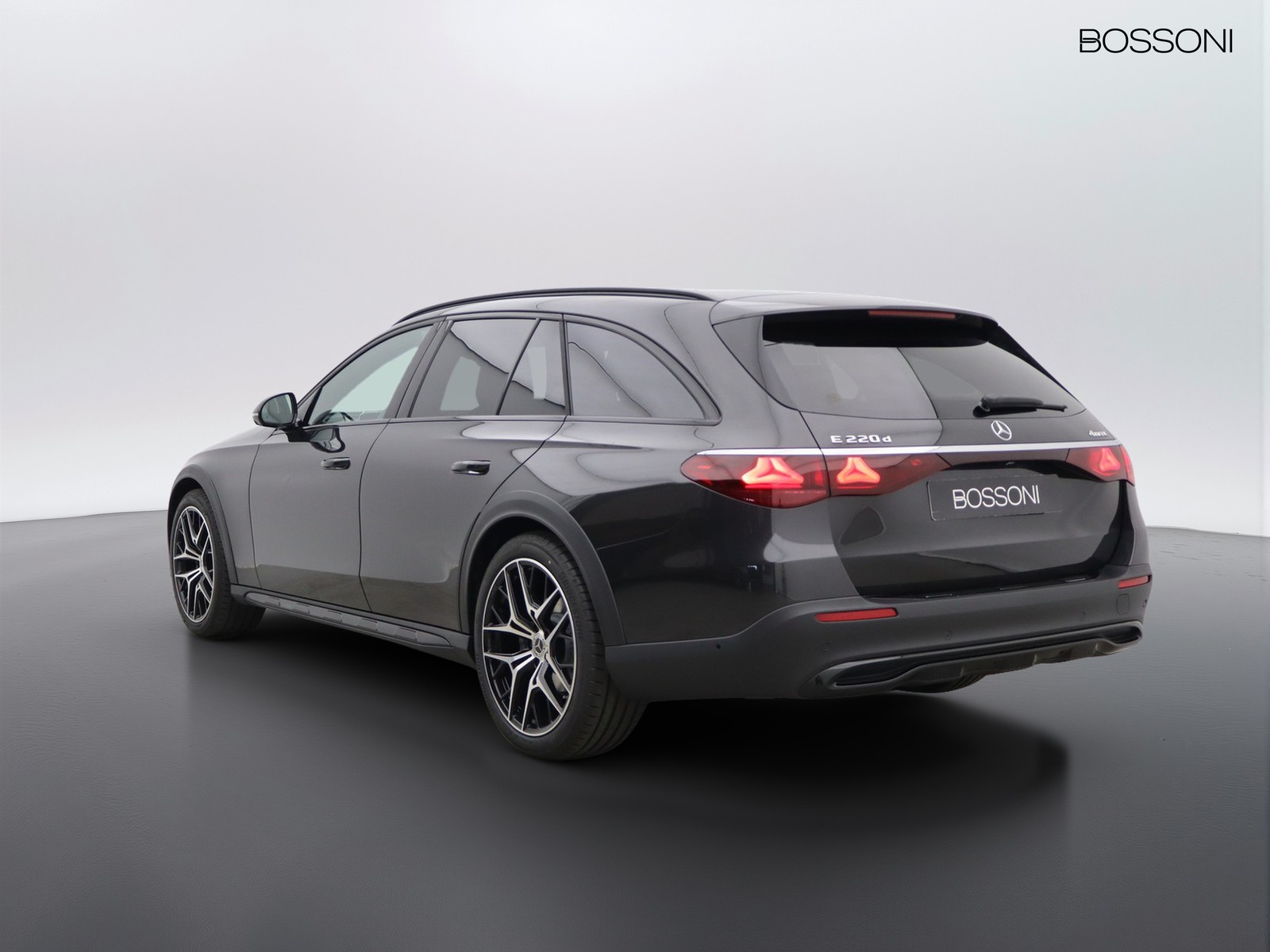 5 - Mercedes Classe E station wagon all-terrain 220 d advanced plus 4matic 9g-tronic