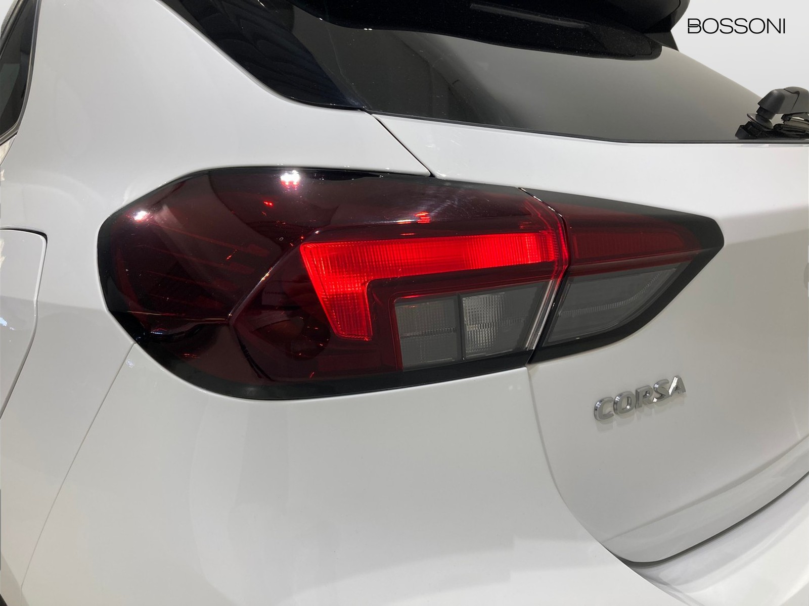 17 - Opel Corsa 5 porte 1.2 100cv elegance s&s
