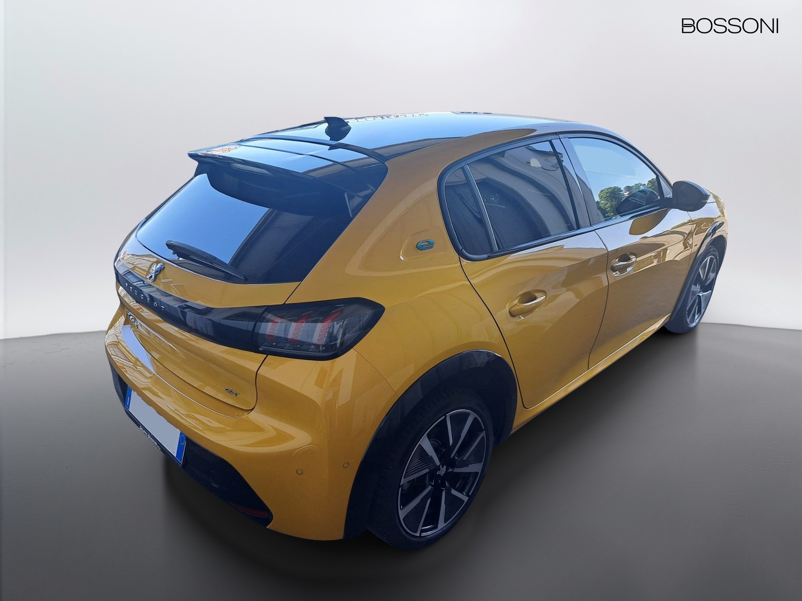 18 - Peugeot e-208 5 porte 100kw gt my20