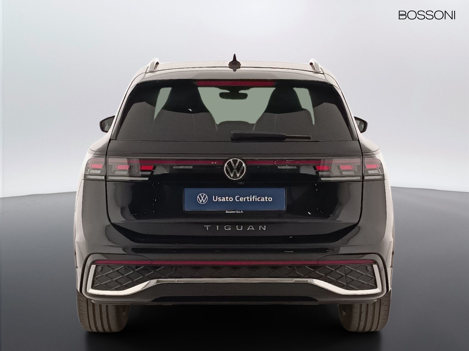 4 - Volkswagen Tiguan 2.0 tdi scr 150cv r-line dsg