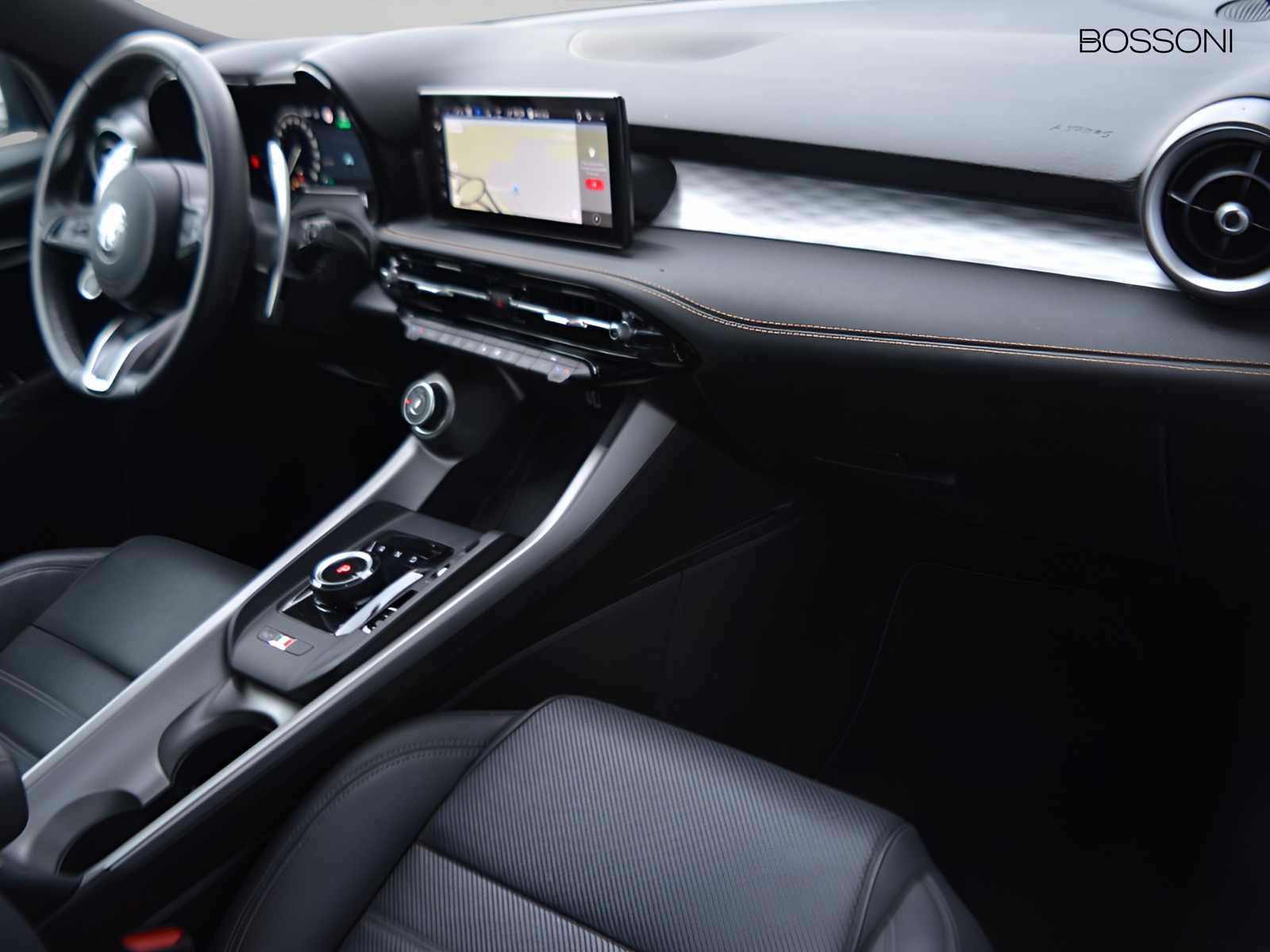 8 - Alfa Romeo Tonale 1.5 hybrid 160cv veloce tct7
