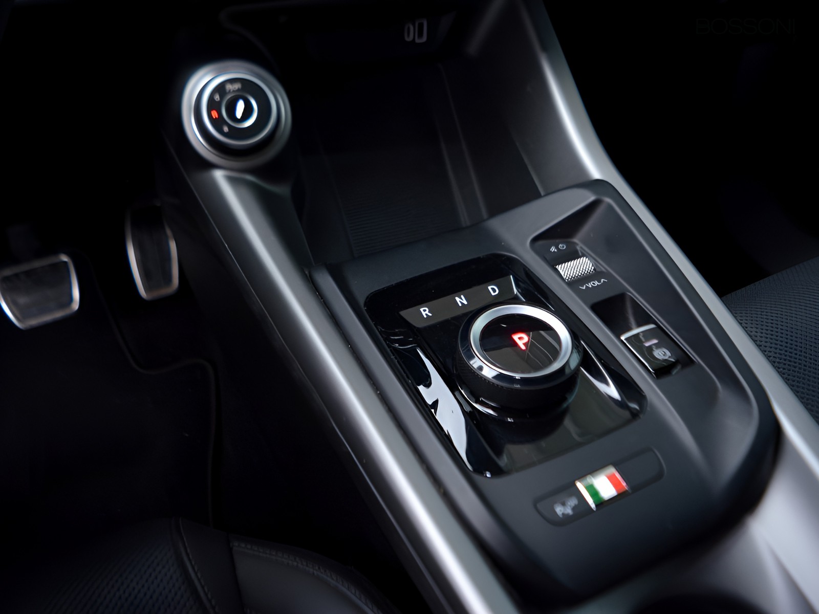 12 - Alfa Romeo Tonale 1.5 hybrid 160cv veloce tct7