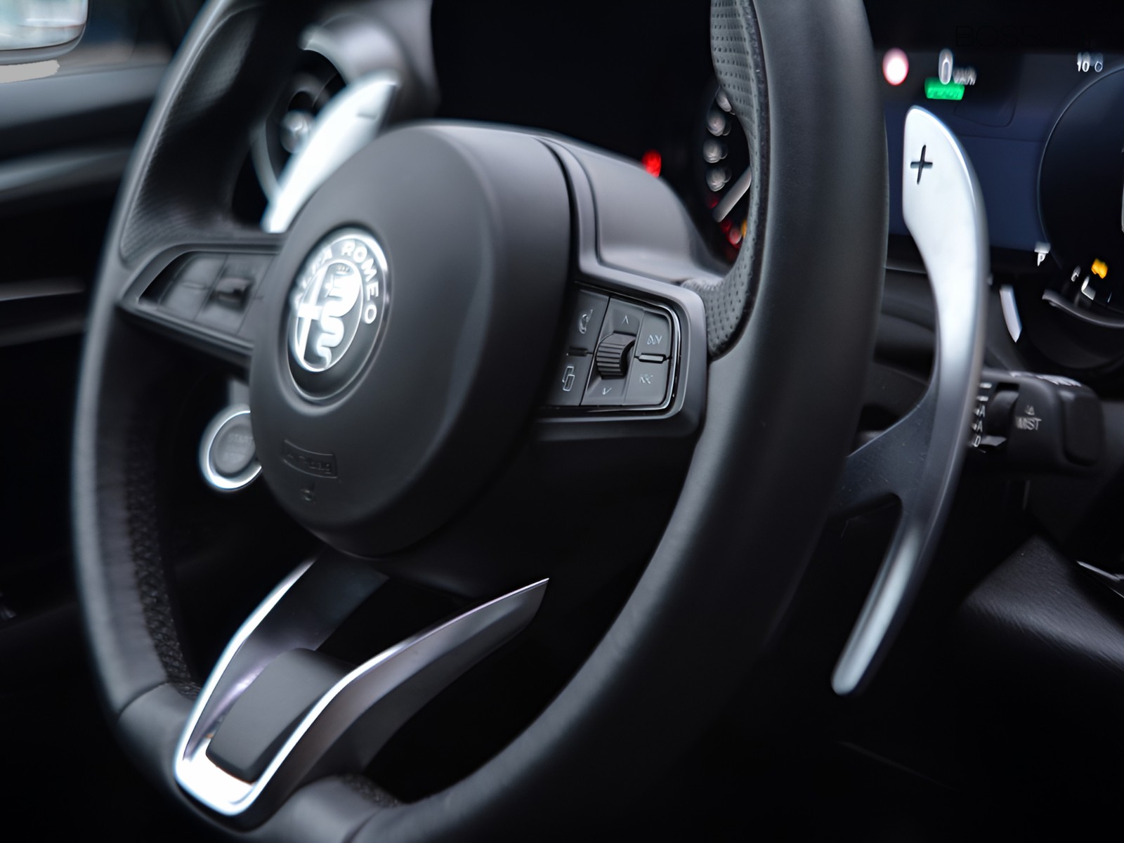 16 - Alfa Romeo Tonale 1.5 hybrid 160cv veloce tct7