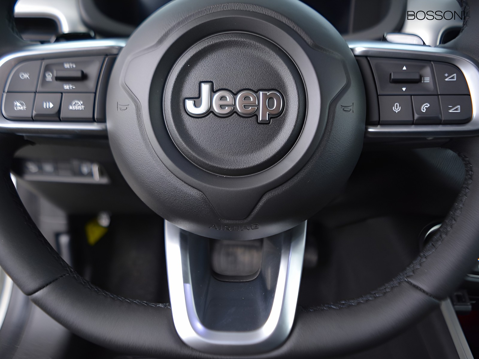 16 - Jeep Avenger 1.2 turbo e-hybrid mhev 110cv summit fwd edct6