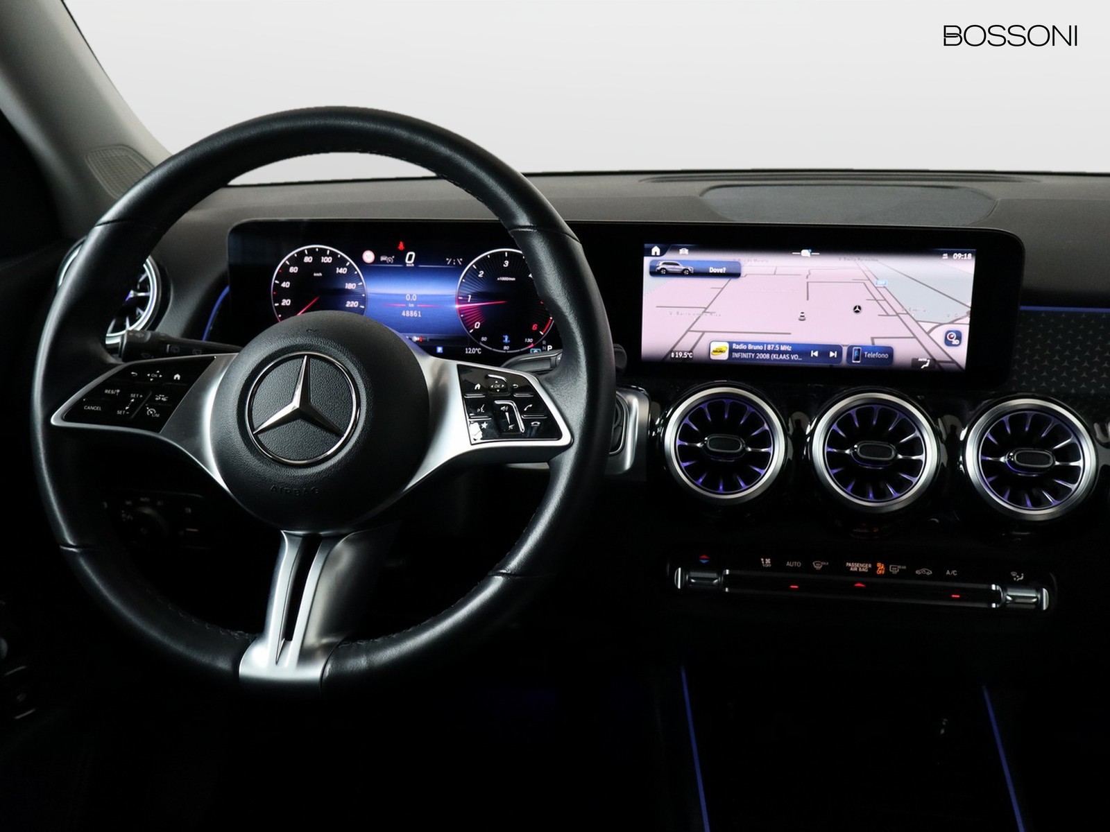 12 - Mercedes GLB 200 d progressive advanced plus 8g-dct