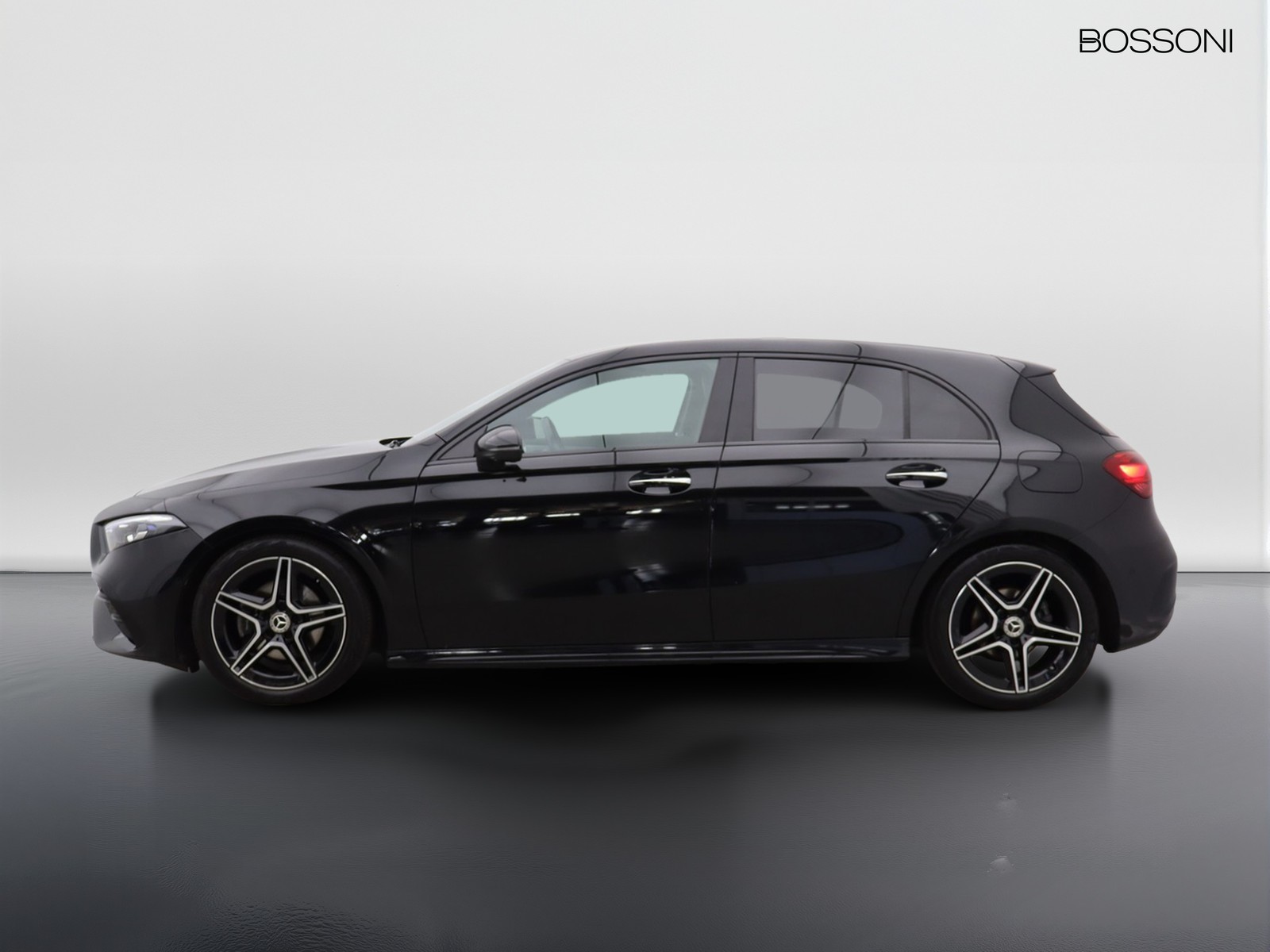 3 - Mercedes Classe A 180 d amg line advanced plus speedshift dct amg 8g