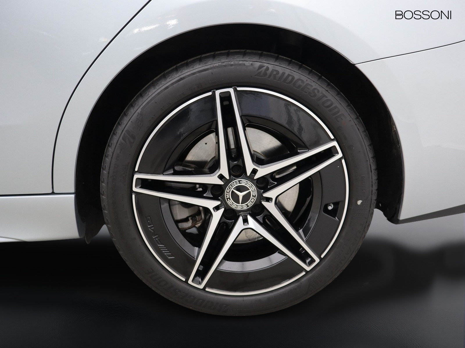 4 - Mercedes Classe C berlina 220 d mild hybrid 197cv amg line premium plus 9g-tronic
