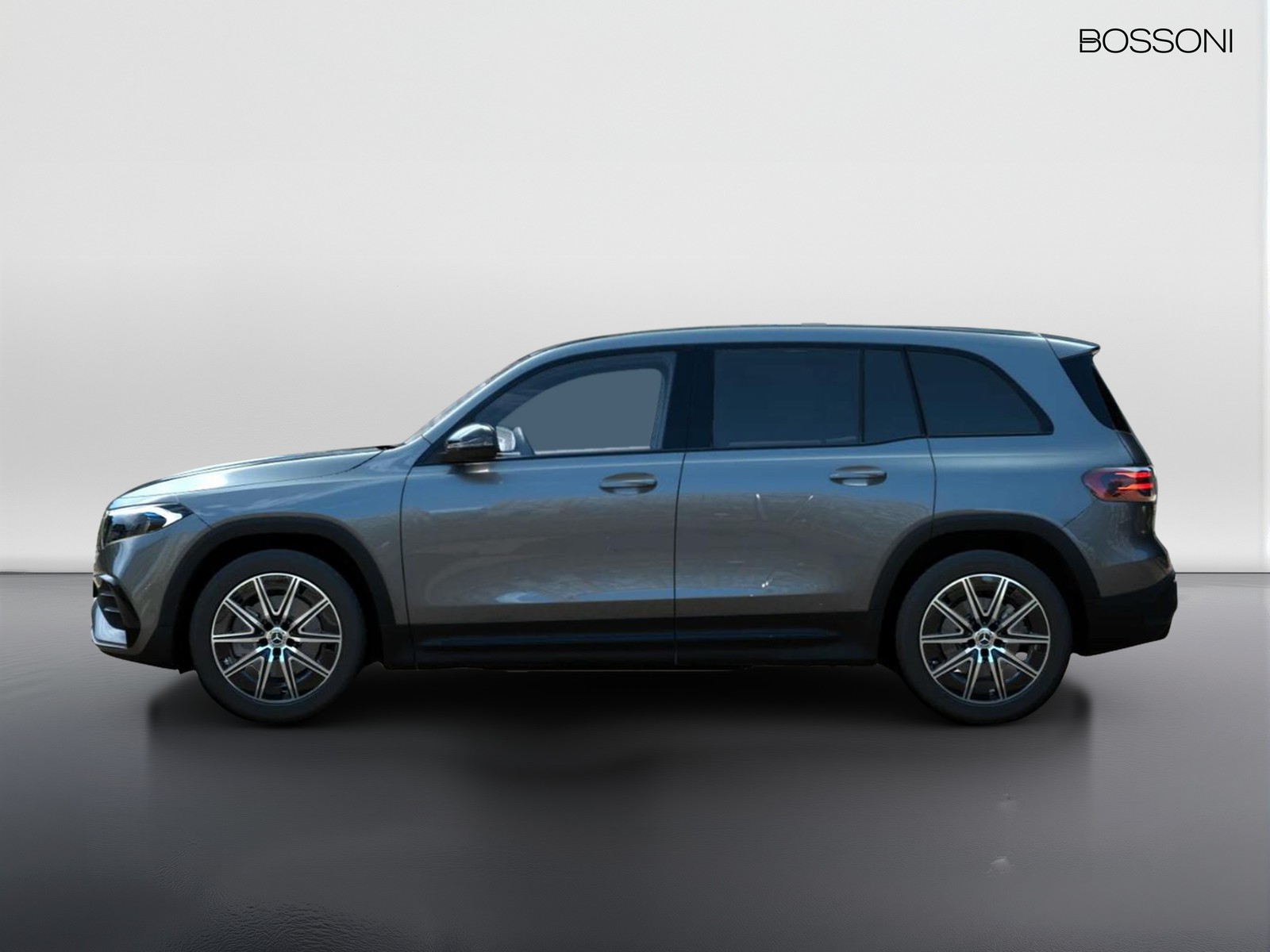 3 - Mercedes EQB 250+ amg line advanced