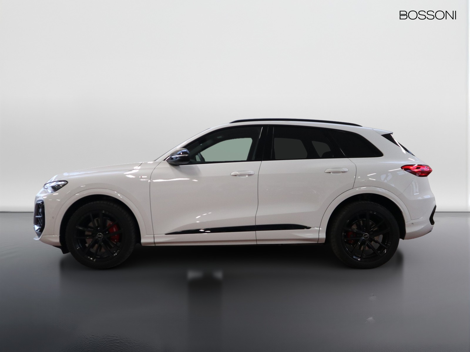 3 - Audi Q5 2.0 tdi mhev+ 204cv s line edition quattro s tronic