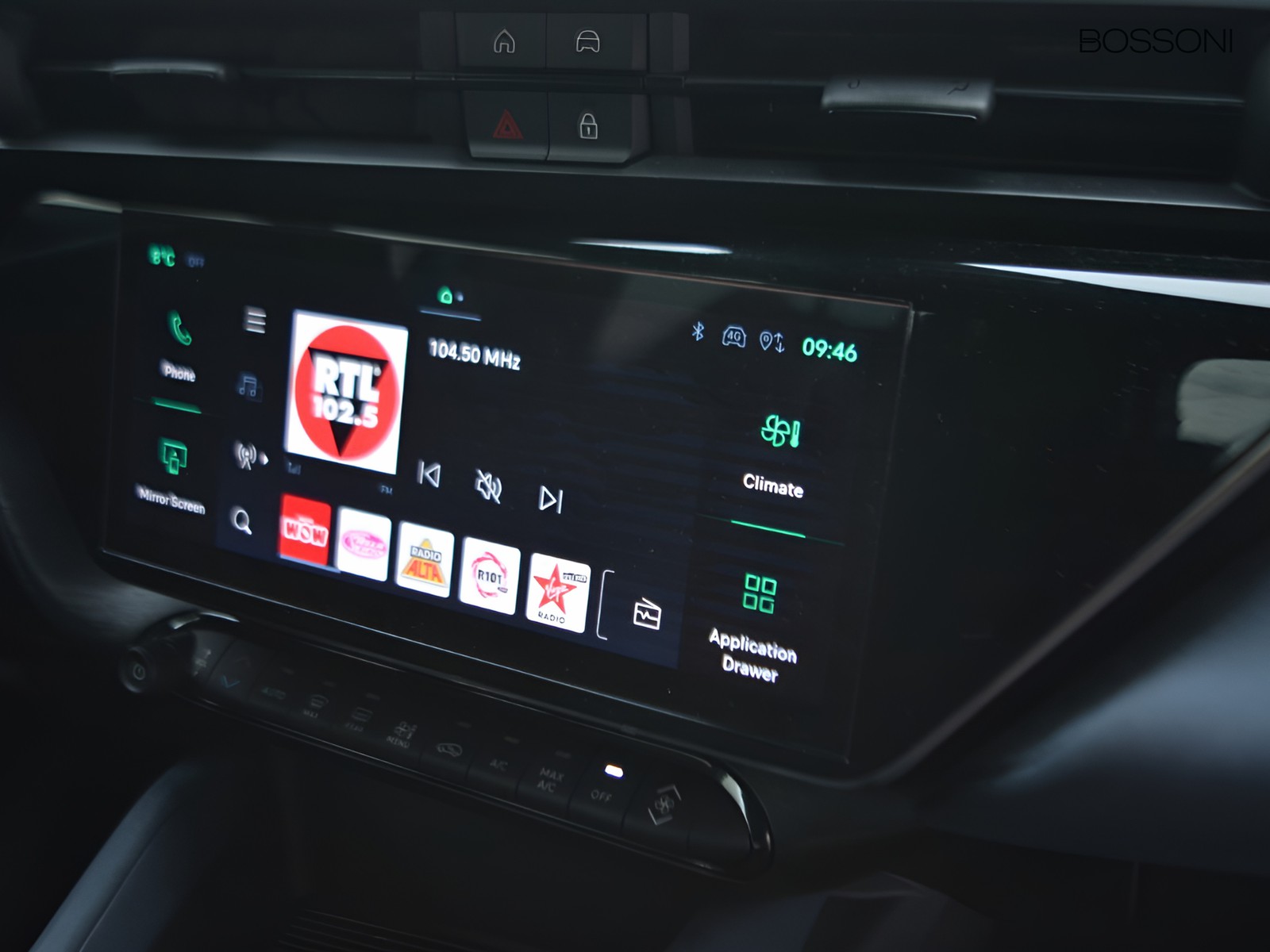 10 - Alfa Romeo Junior 1.2 hybrid 145cv ibrida edct6
