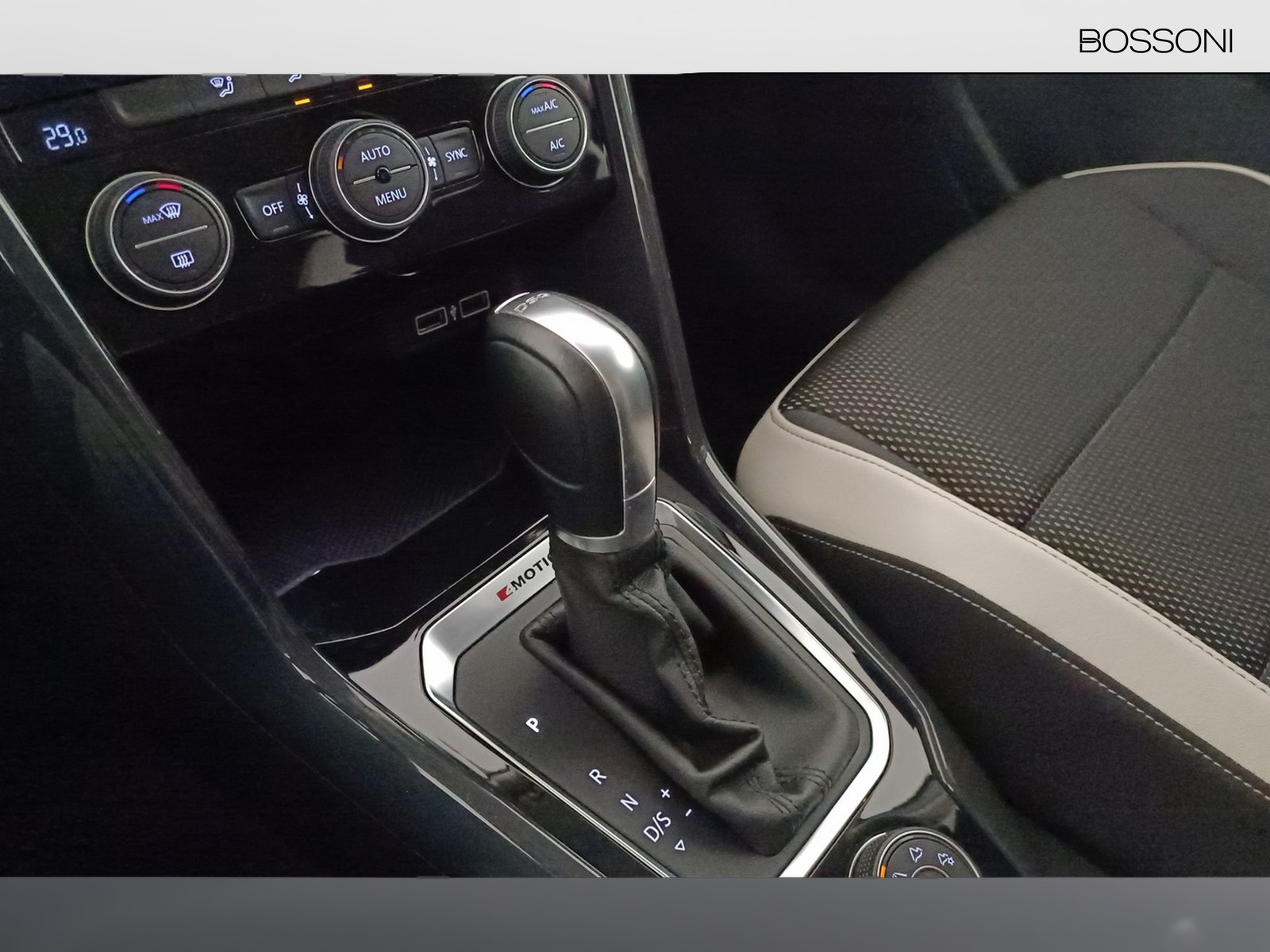 5 - Volkswagen T-Roc 2.0 tdi scr advanced 4motion dsg