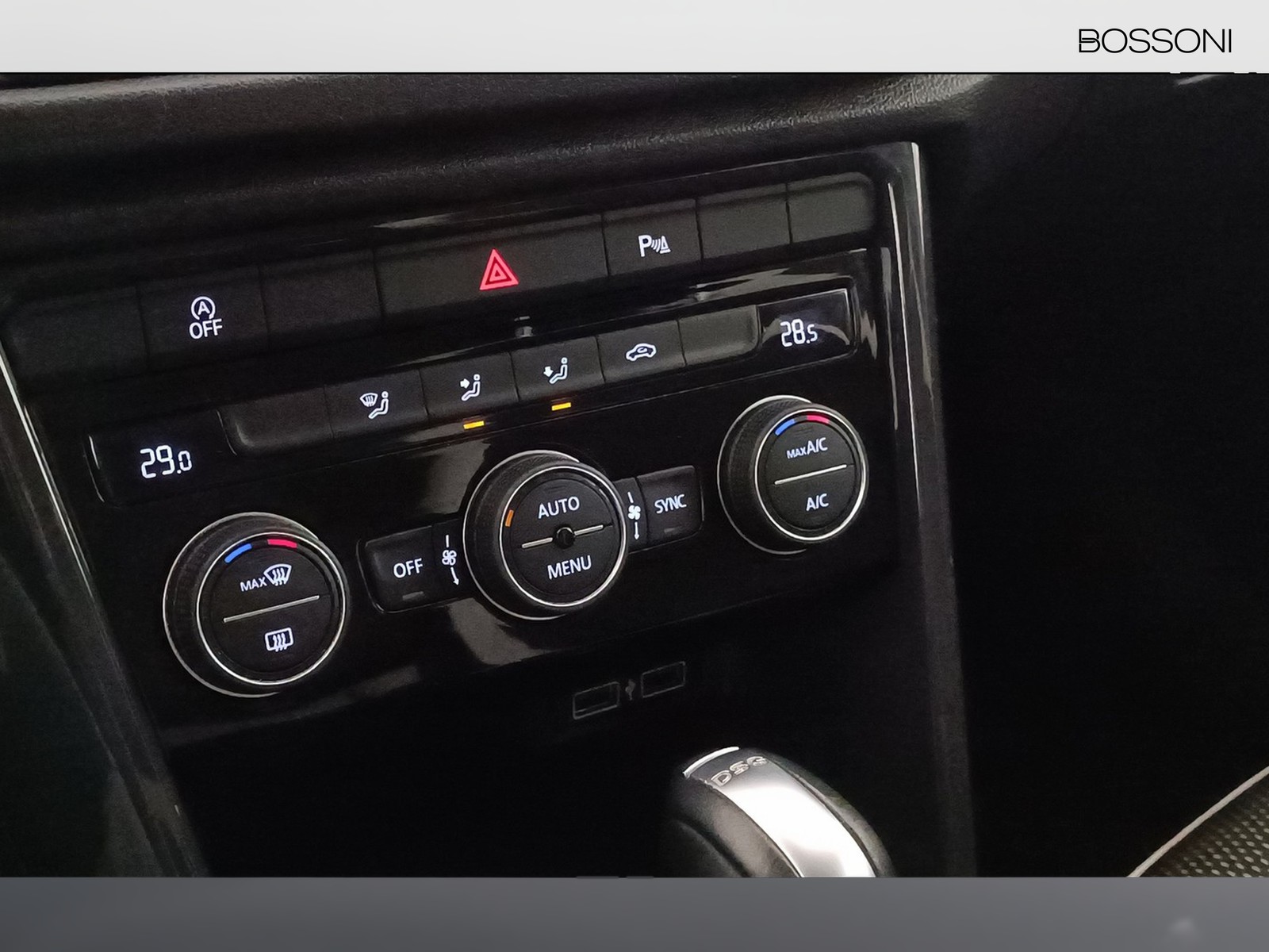 18 - Volkswagen T-Roc 2.0 tdi scr advanced 4motion dsg