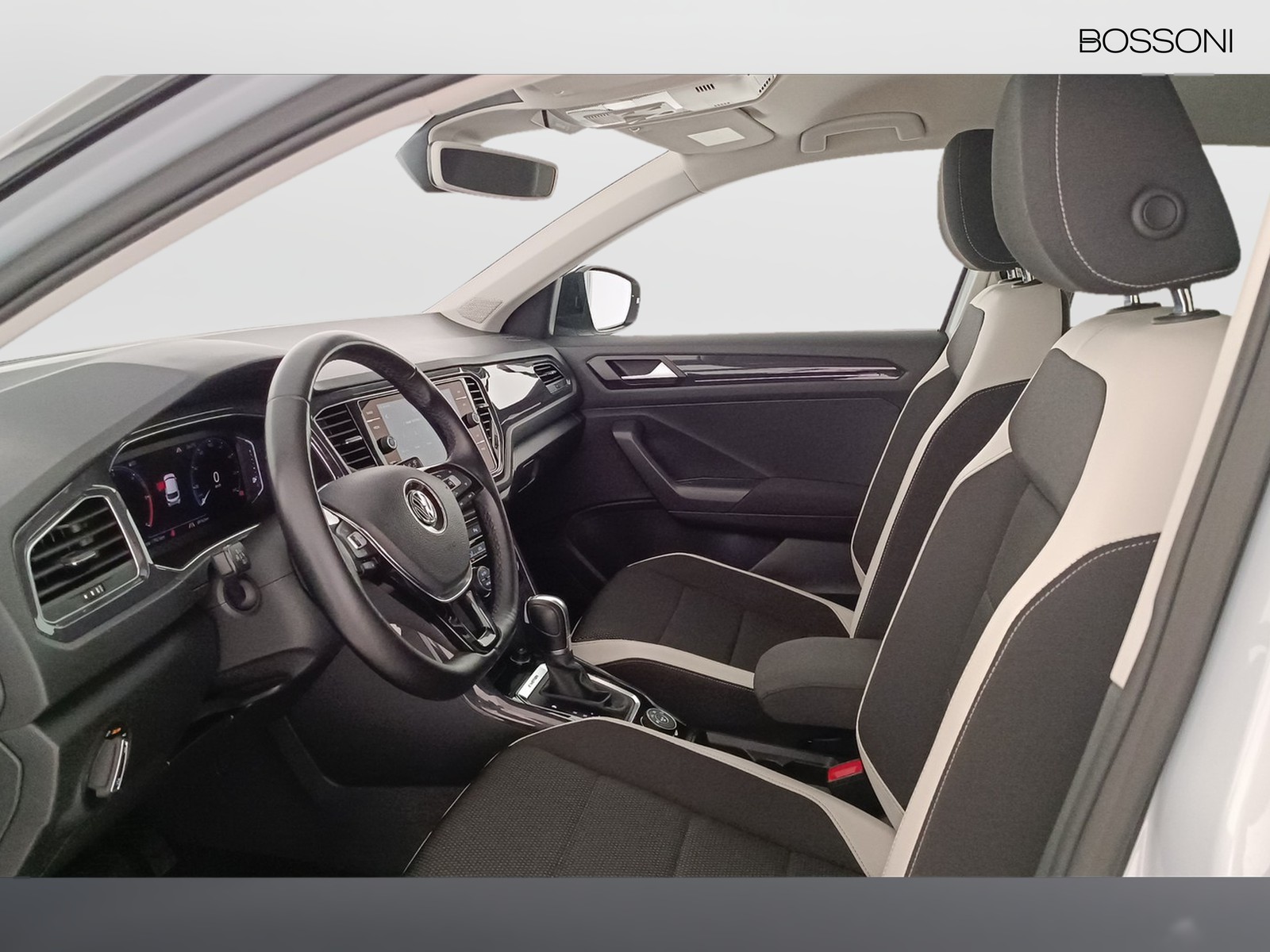 24 - Volkswagen T-Roc 2.0 tdi scr advanced 4motion dsg
