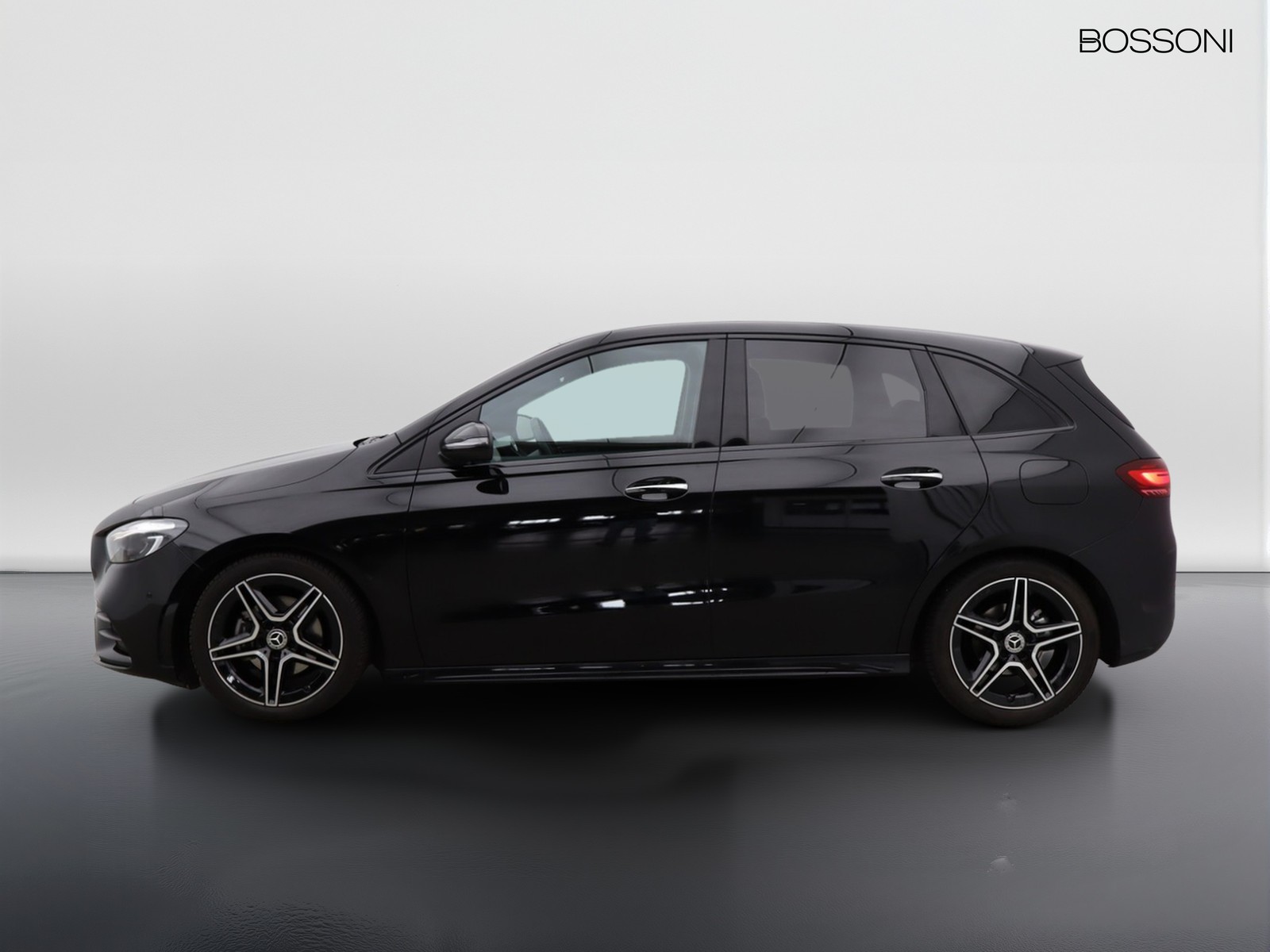 3 - Mercedes Classe B 180 d amg line advanced plus 8g-dct