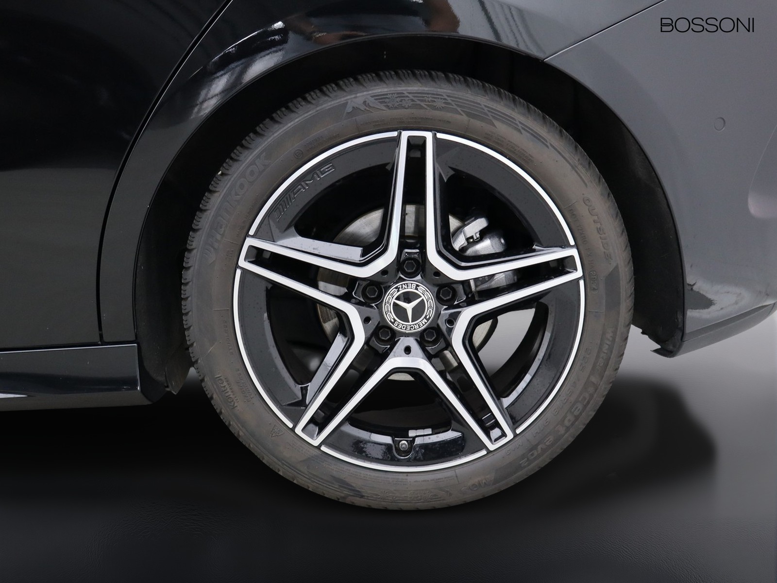 4 - Mercedes Classe B 180 d amg line advanced plus 8g-dct
