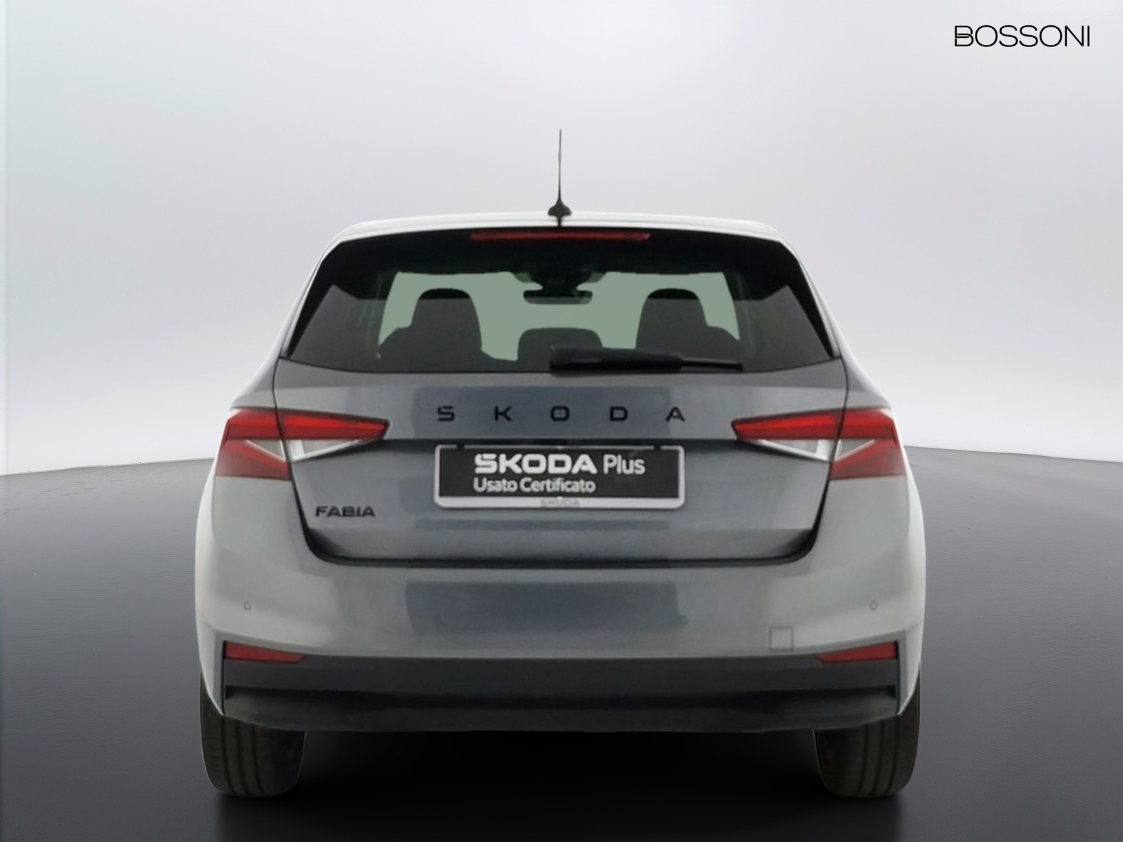 5 - Skoda Fabia 1.0 mpi 80cv 130 edition