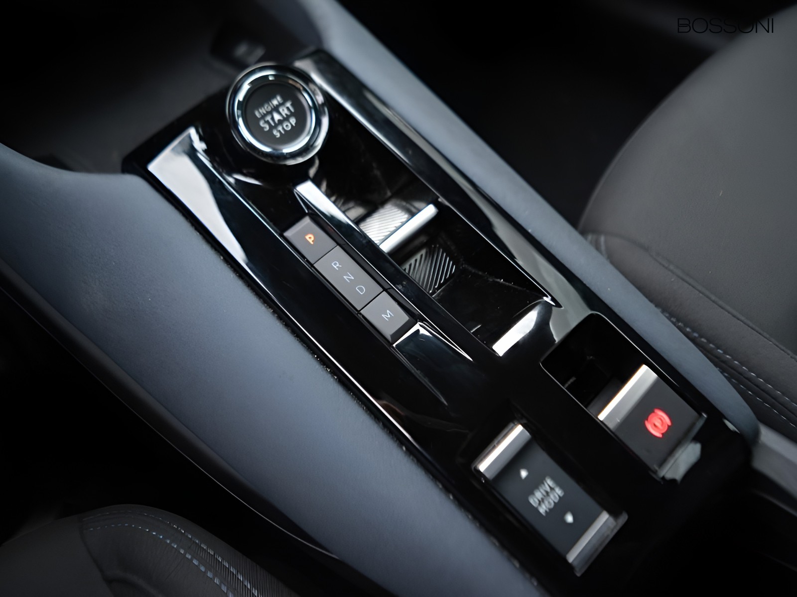 12 - Alfa Romeo Junior 1.2 hybrid 145cv ibrida edct6