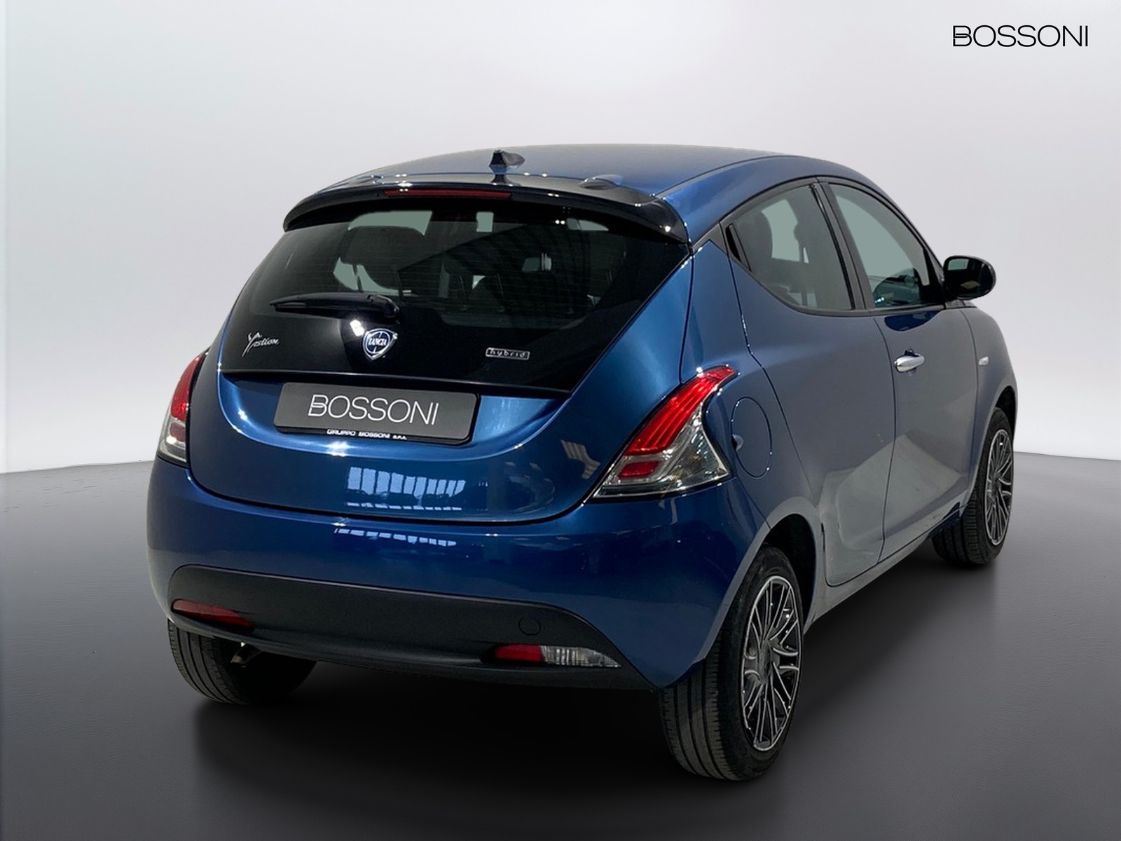 3 - Lancia Ypsilon 1.0 firefly hybrid 70cv silver s&s