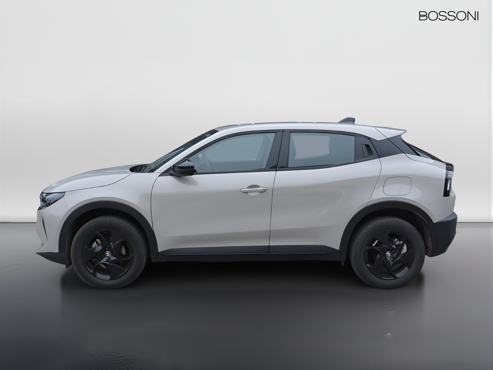 24 - Alfa Romeo Junior 1.2 hybrid 145cv ibrida edct6