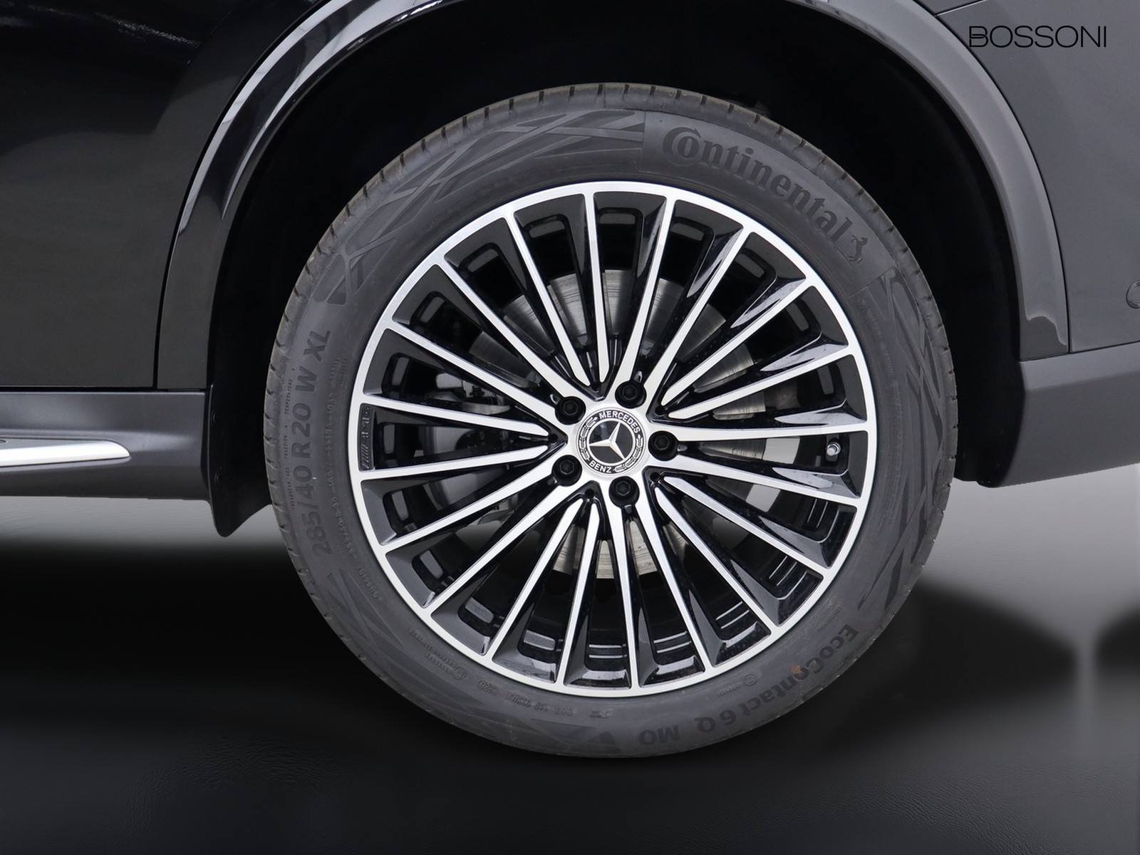 4 - Mercedes GLC suv 300 de plug-in hybrid amg line advanced 4matic 9g-tronic