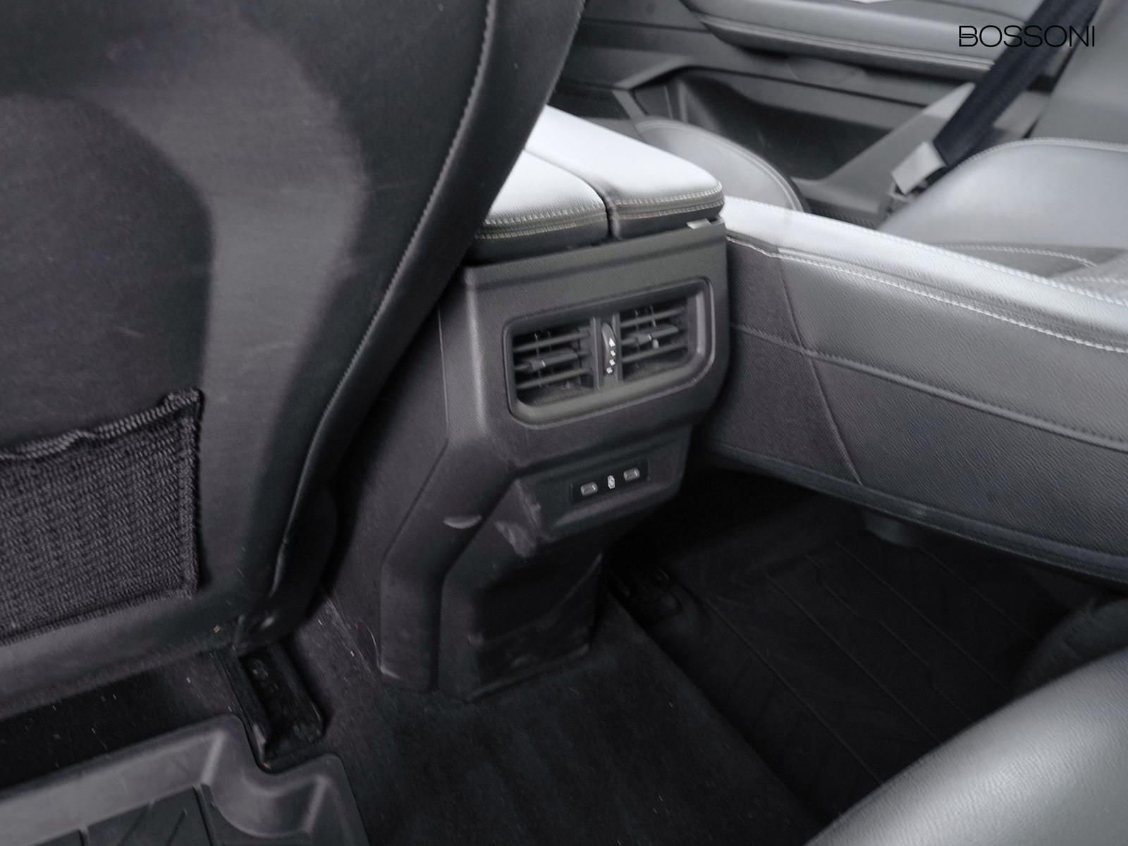 26 - Renault Austral 1.3 mild hybrid techno auto