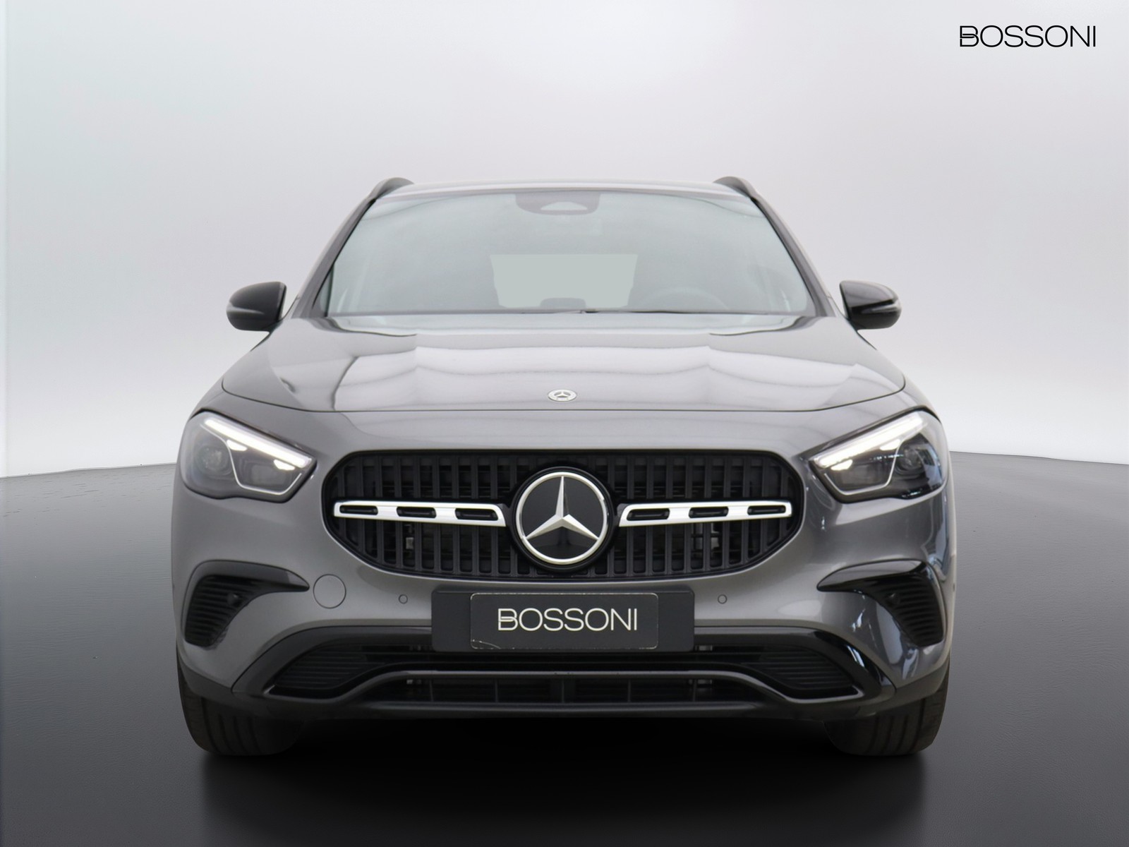 2 - Mercedes GLA 200 d progressive extra 8g-dct