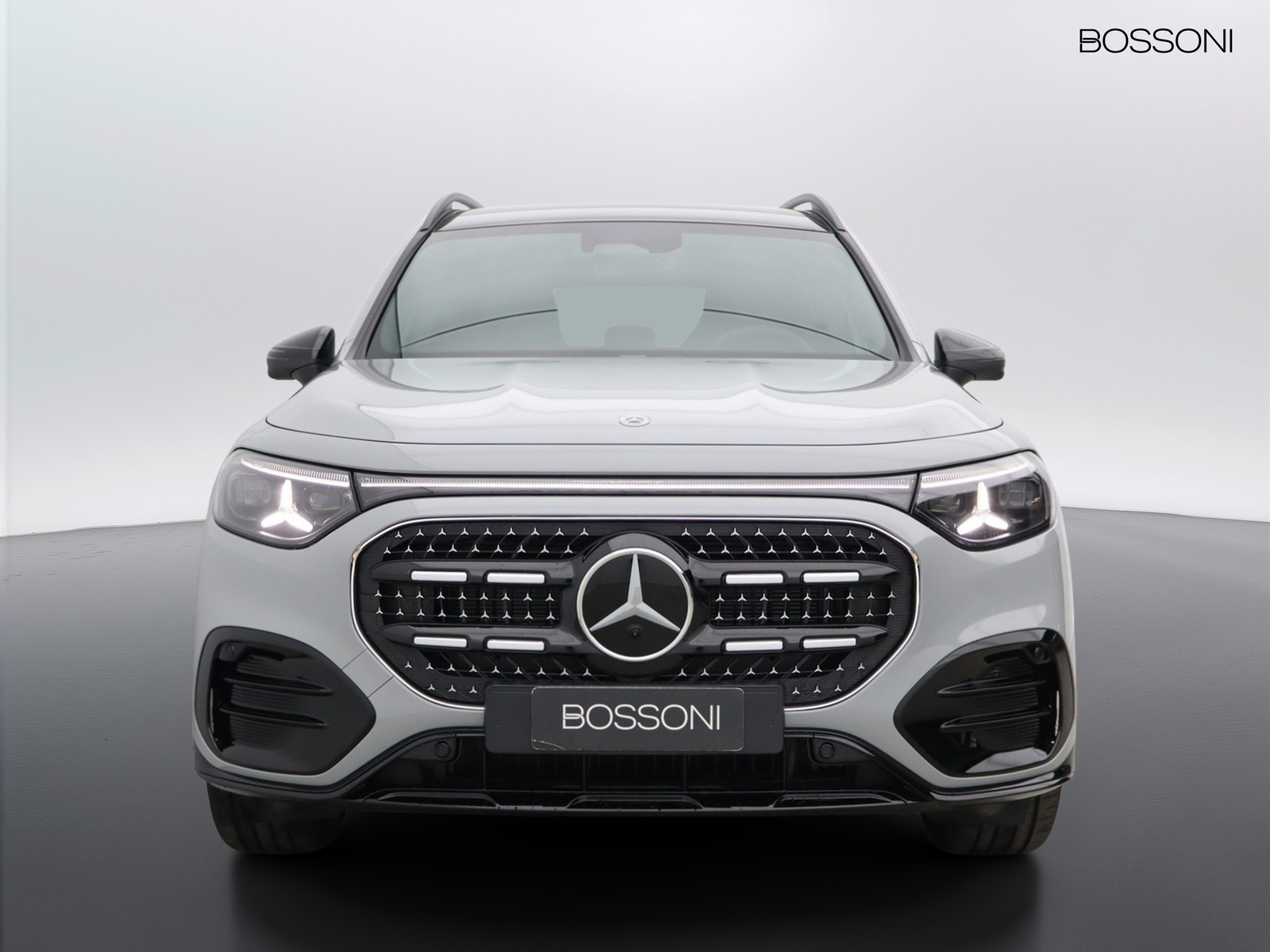 2 - Mercedes GLB 200 advanced plus 8g-edct