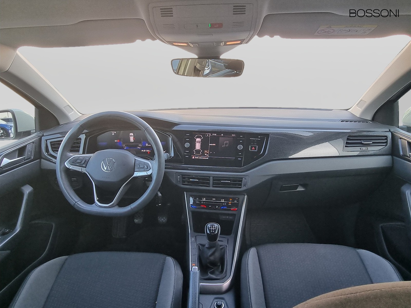 14 - Volkswagen Polo 1.0 tsi 95cv life