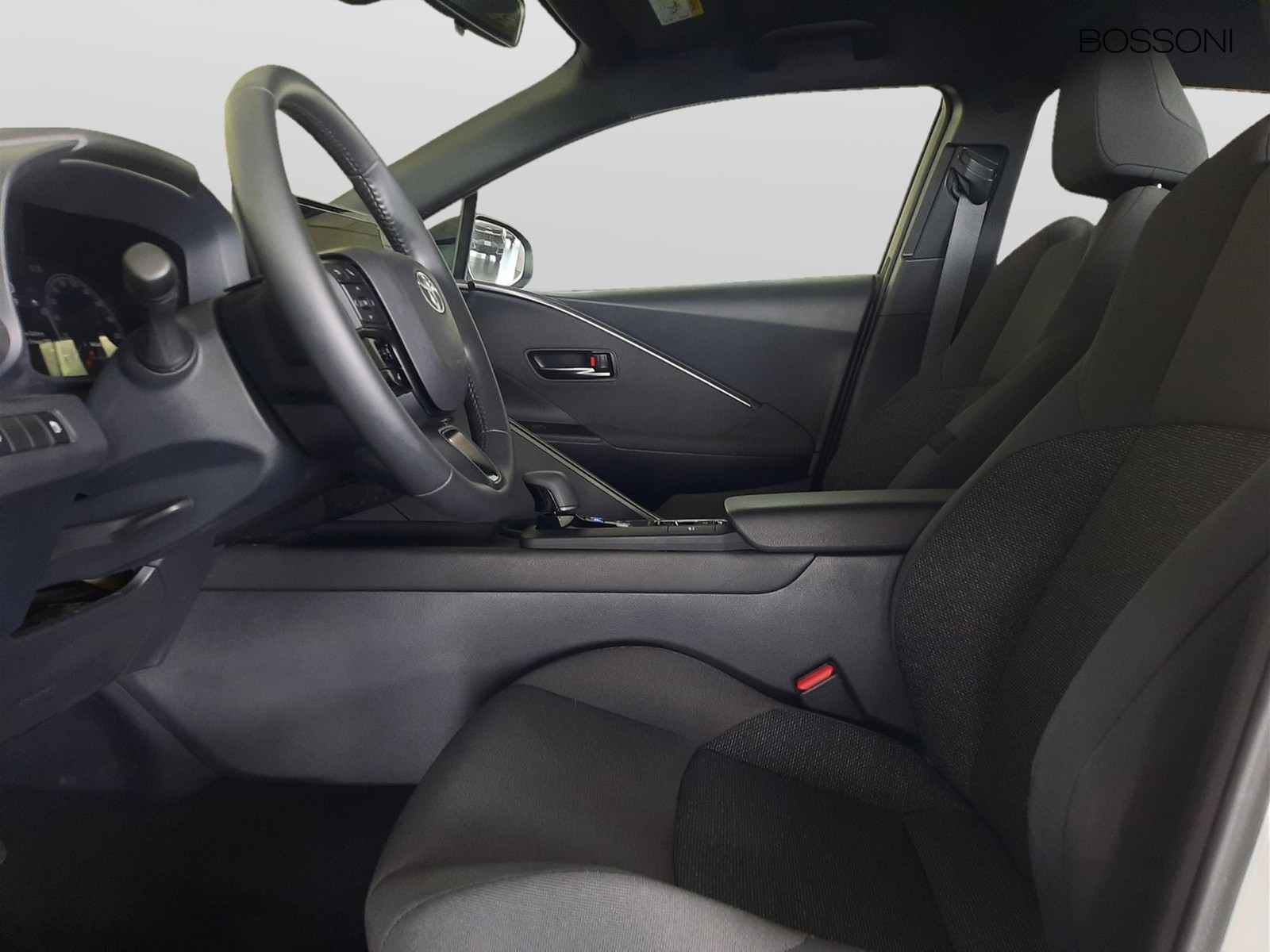 9 - Toyota C-HR 1.8 hybrid 140 active fwd e-cvt