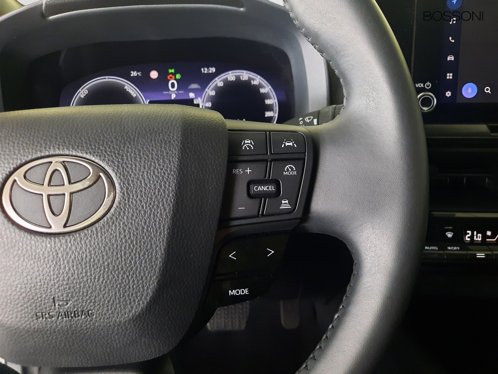 14 - Toyota C-HR 1.8 hybrid 140 active fwd e-cvt