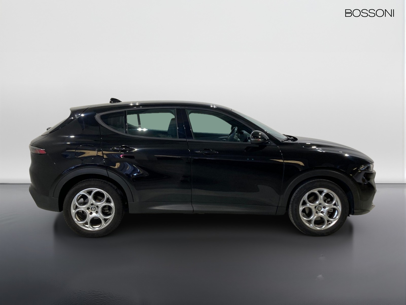 5 - Alfa Romeo Tonale 1.5 hybrid 130cv sprint tct7