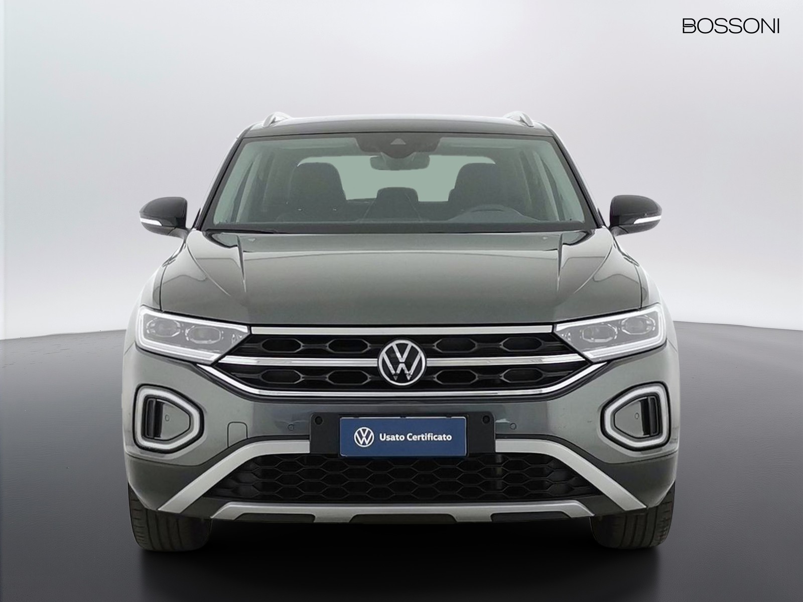 2 - Volkswagen T-Roc 1.0 tsi 110cv style