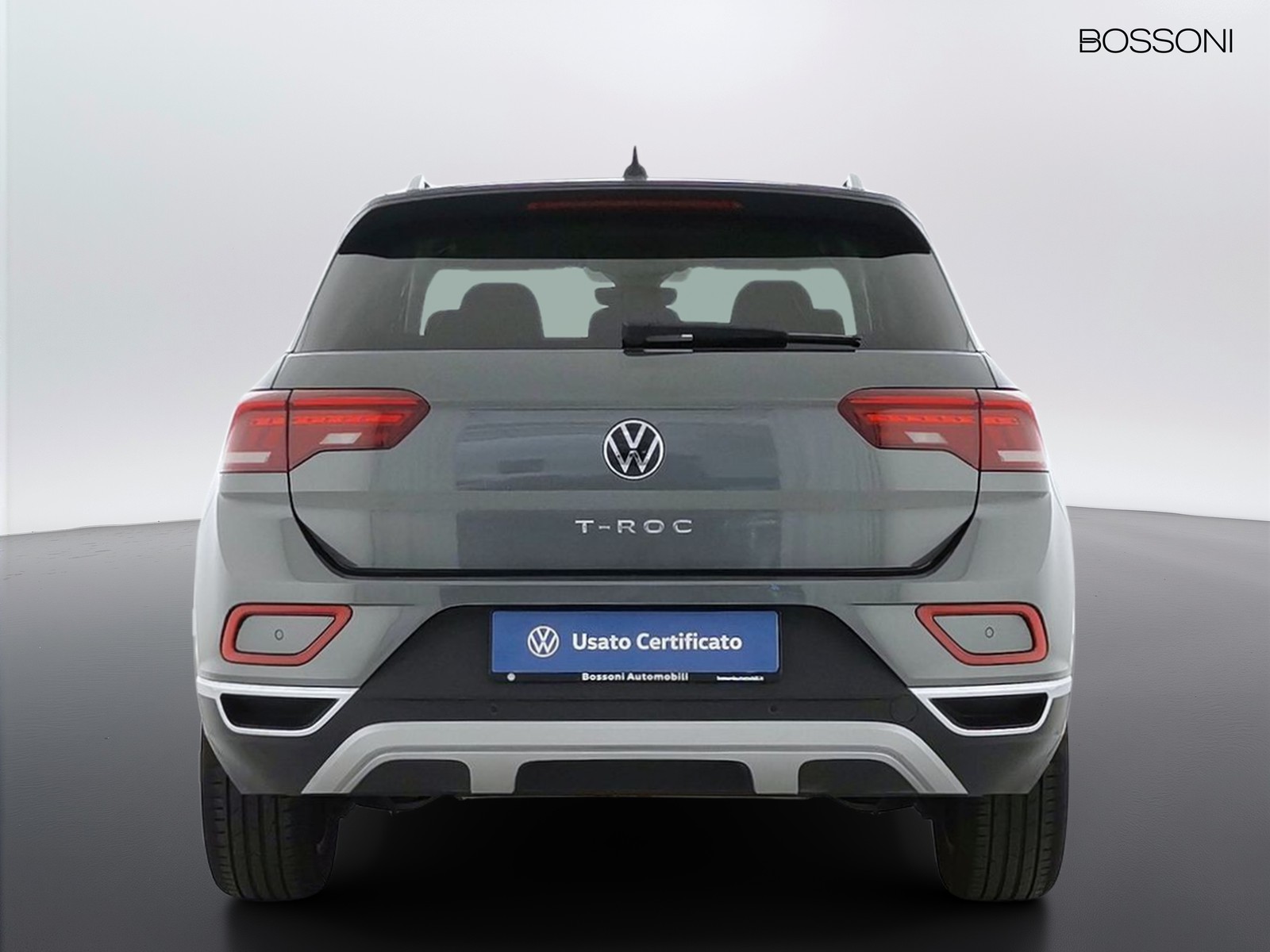 5 - Volkswagen T-Roc 1.0 tsi 110cv style