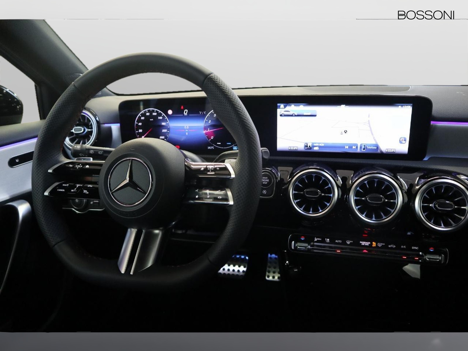 9 - Mercedes Classe A 200 amg line premium 7g-dct