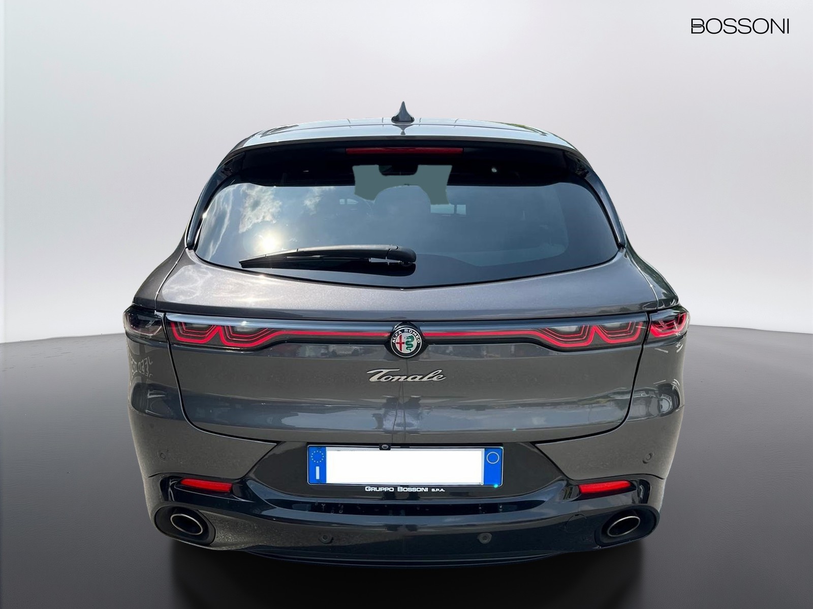 5 - Alfa Romeo Tonale 1.3 plug in hybrid 280cv veloce q4 at6