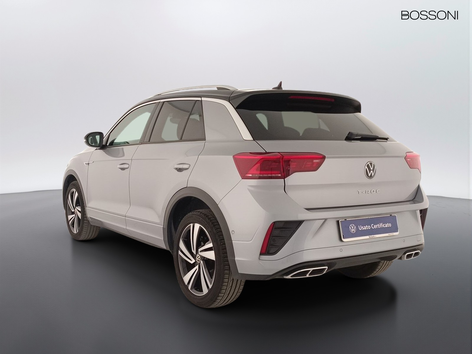 4 - Volkswagen T-Roc 1.0 tsi 110cv r line