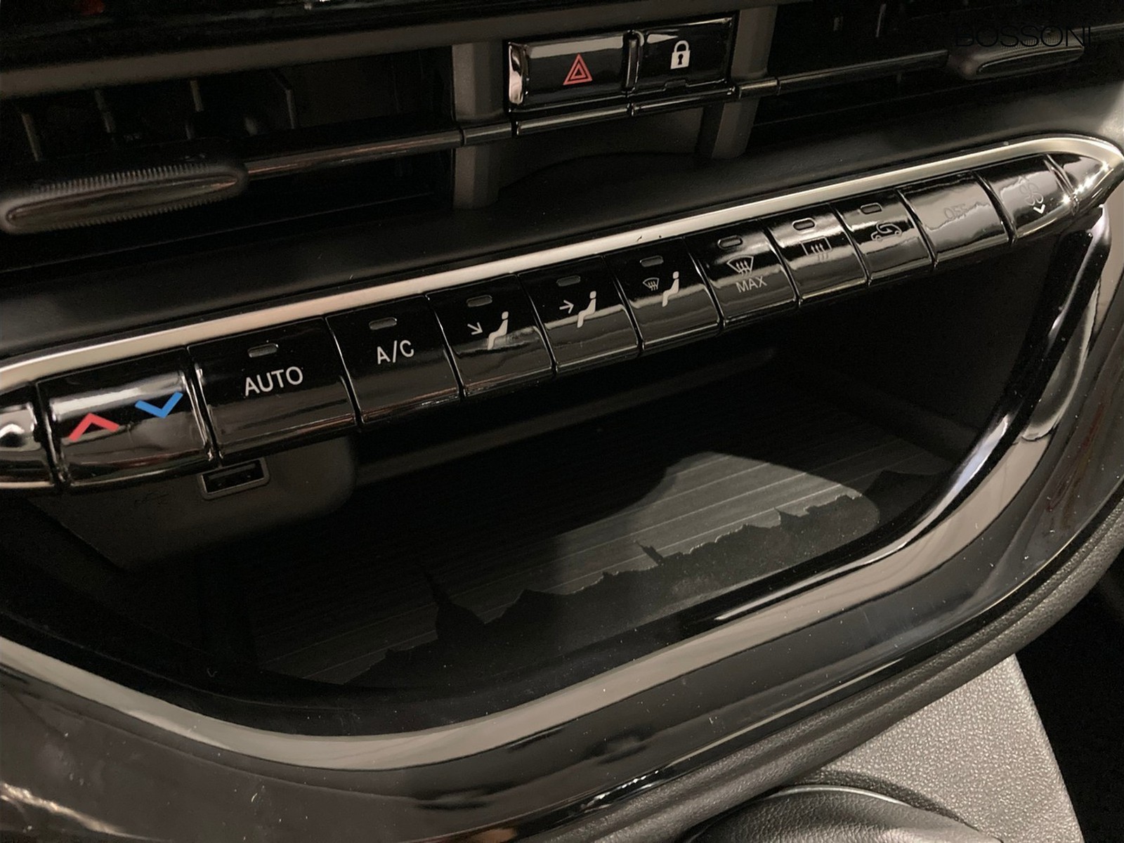 14 - Fiat 500 1.0 hybrid icon