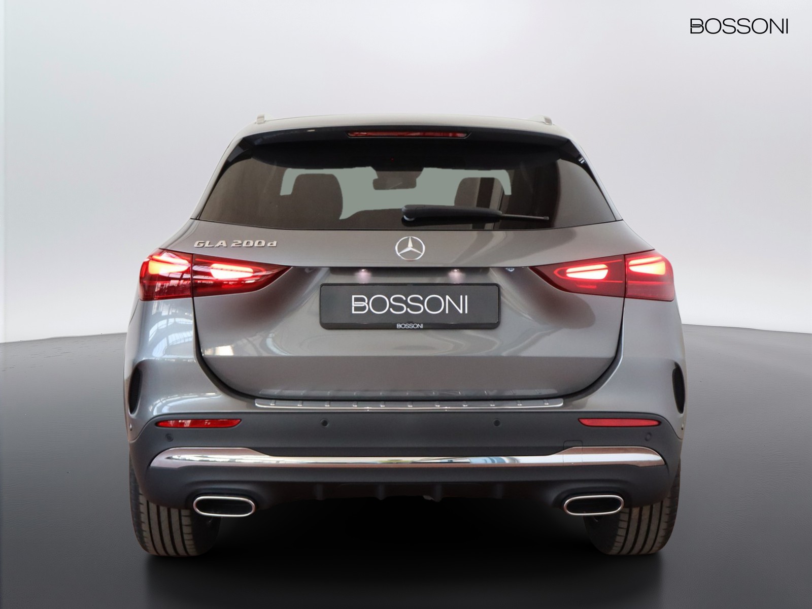 6 - Mercedes GLA 200 d amg line extra 8g-dct