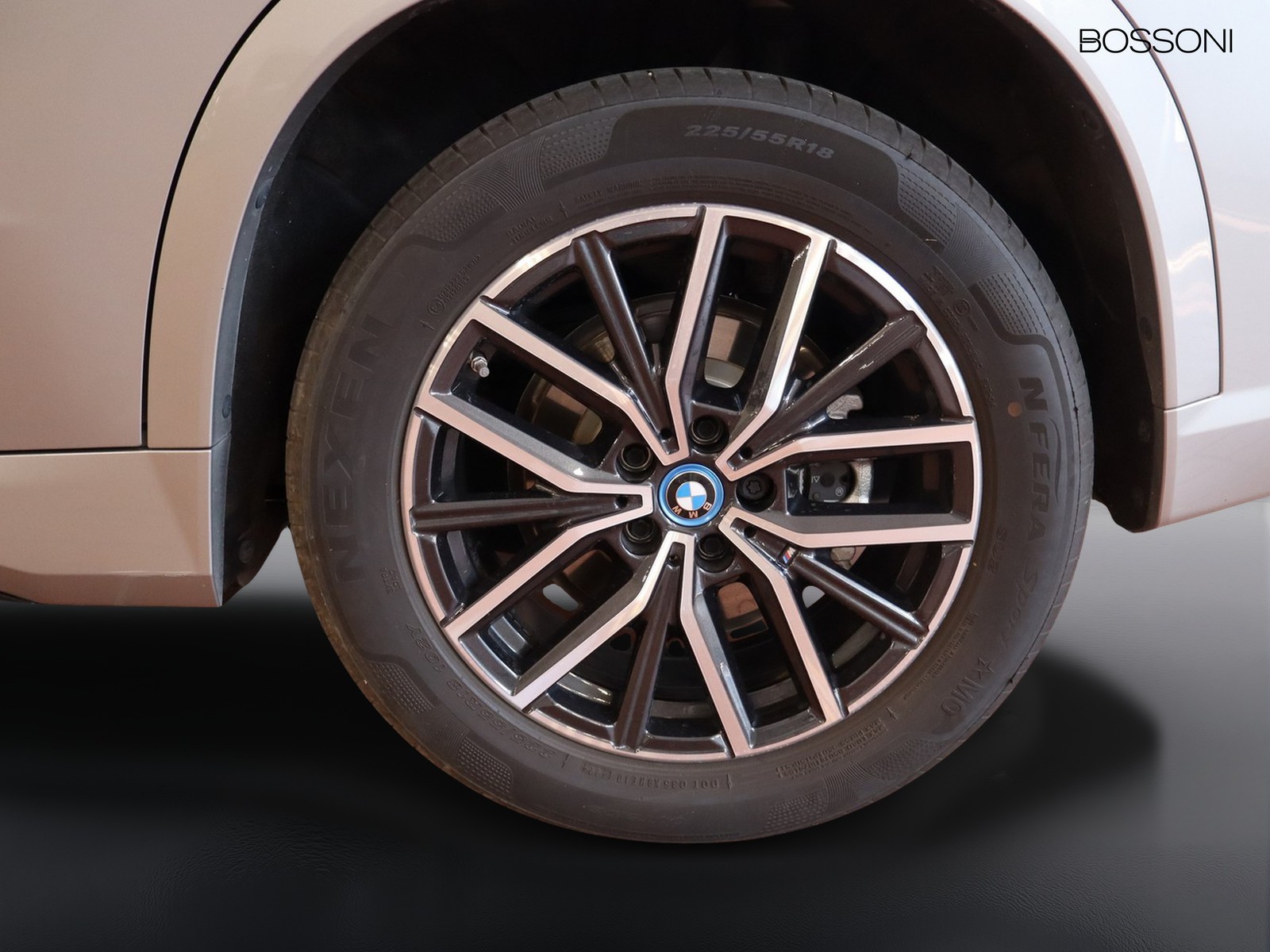 4 - BMW X1 i20 edrive msport