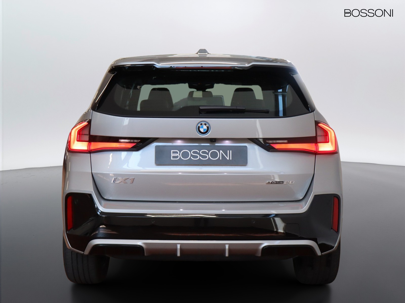 6 - BMW X1 i20 edrive msport
