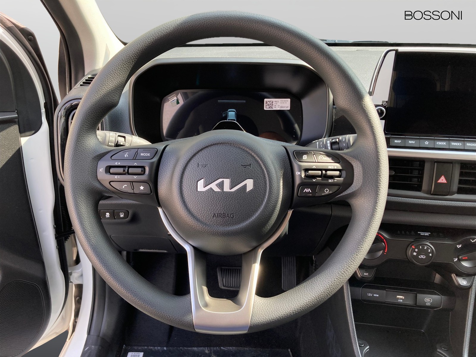 10 - Kia Picanto 1.0 gdi urban amt