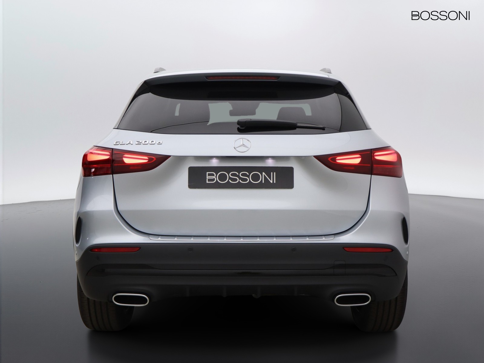 6 - Mercedes GLA 200 d amg line extra 8g-dct