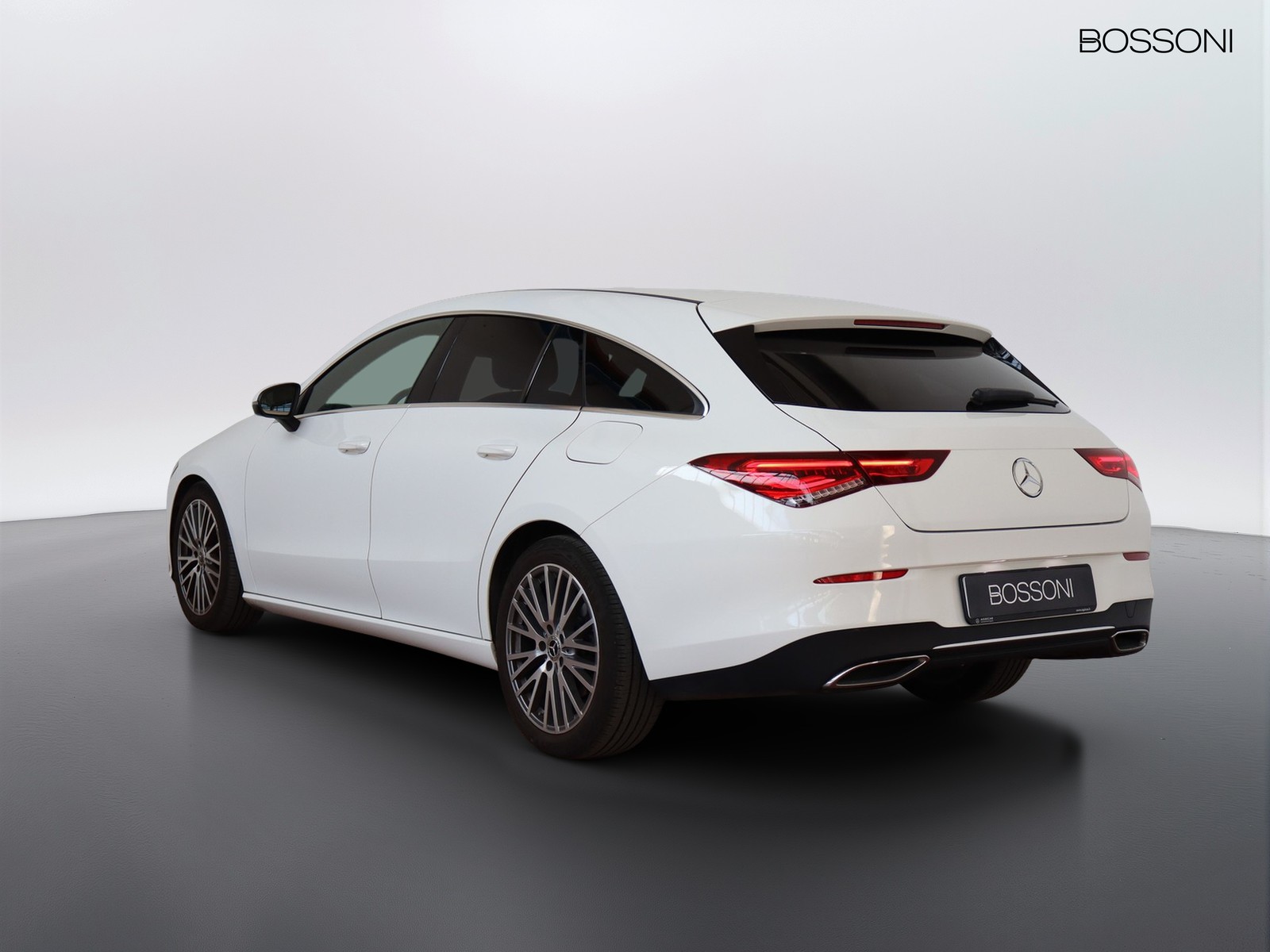 5 - Mercedes CLA shooting brake 200 d sport