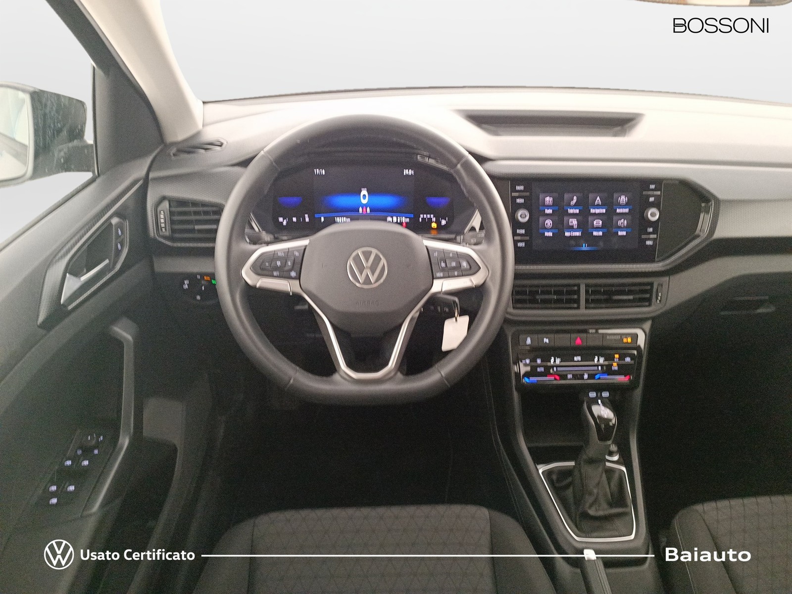 8 - Volkswagen T-Cross 1.0 tsi 110cv style dsg
