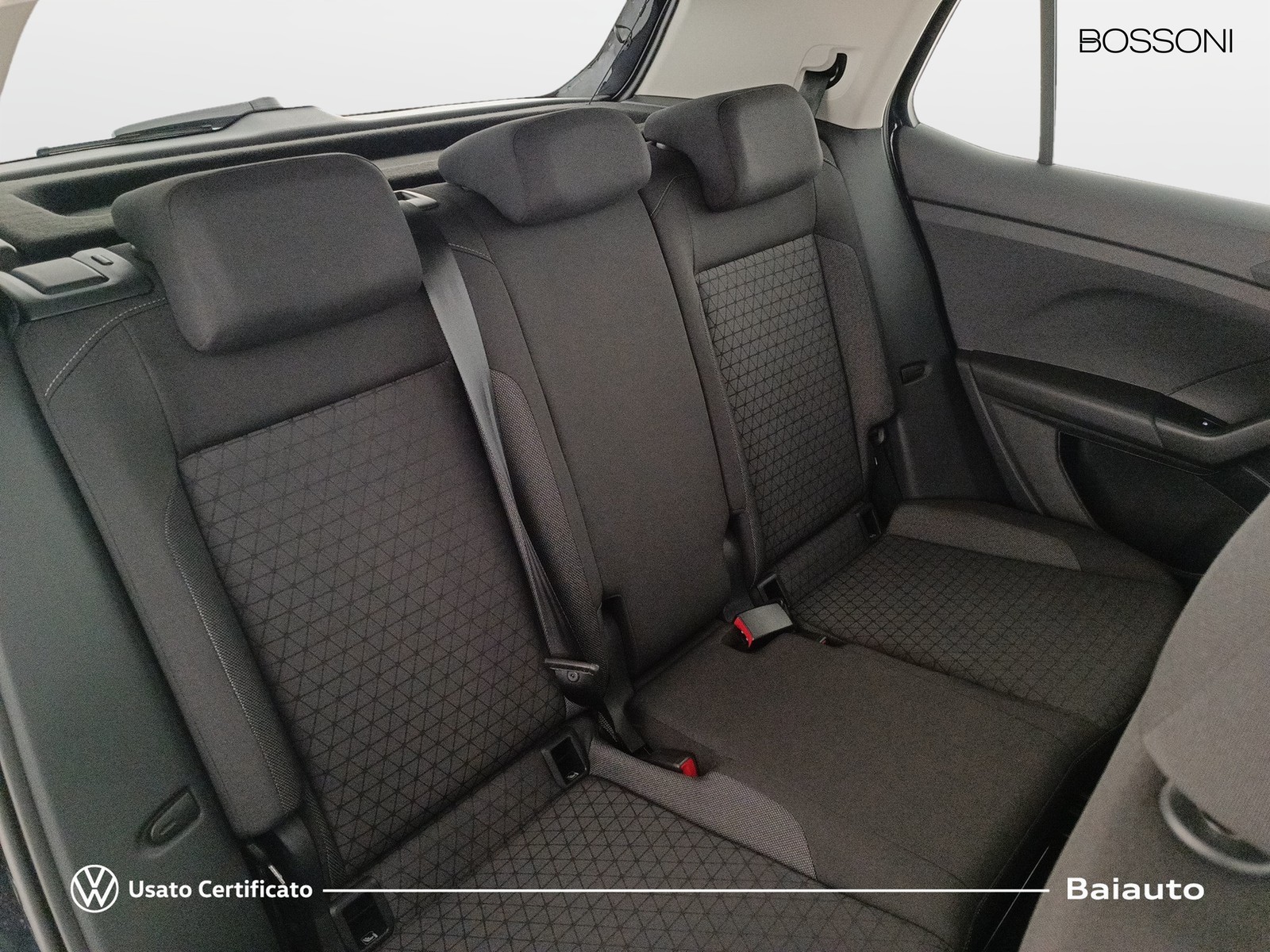 20 - Volkswagen T-Cross 1.0 tsi 110cv style dsg