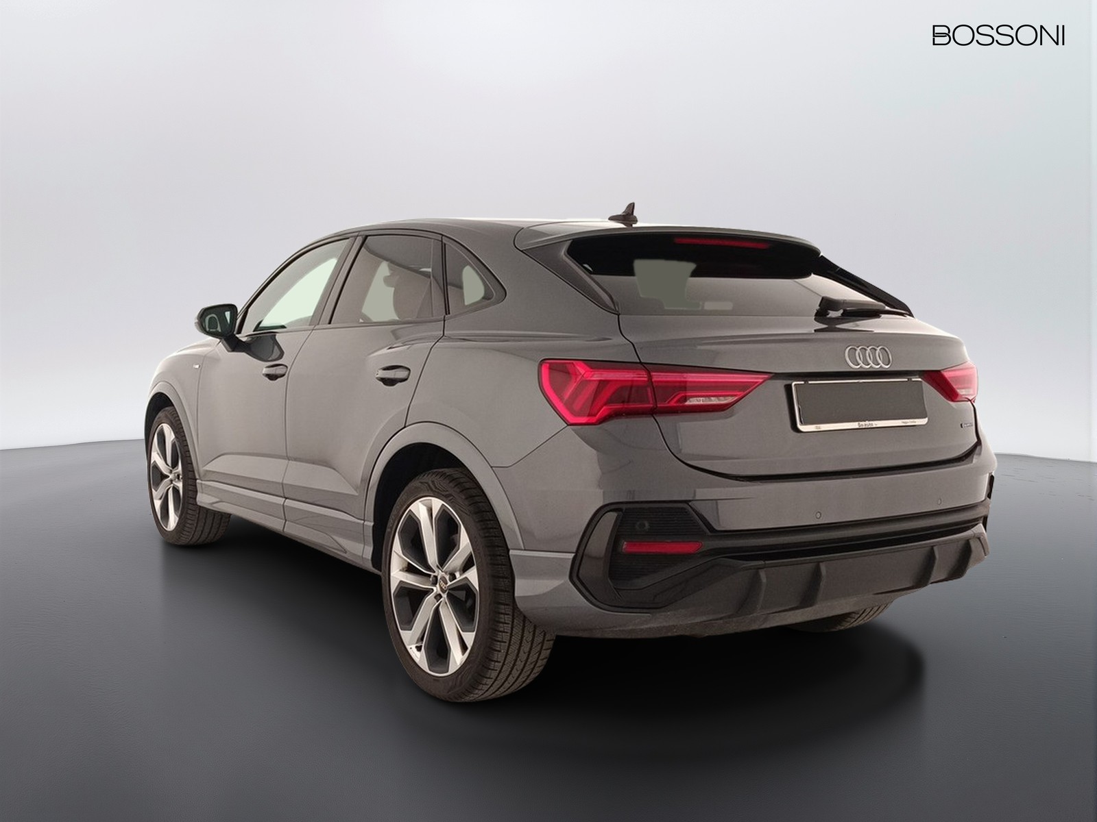 4 - Audi Q3 sportback 40 2.0 tdi 200cv s line edition quattro s tronic